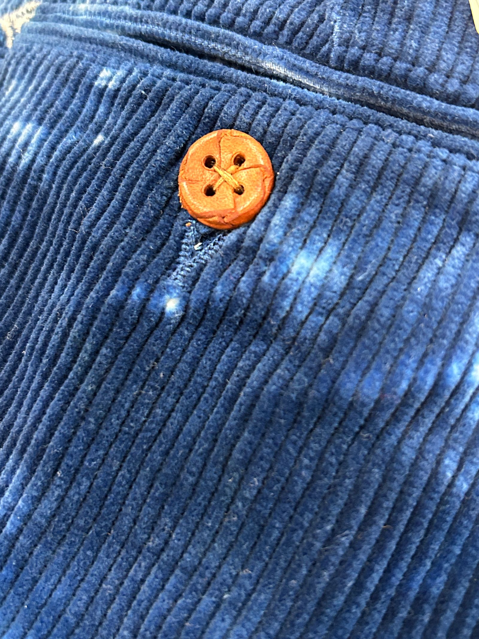 ワンタックコーディロイワイドパンツ ブルー  ブリーチ/アレフルード