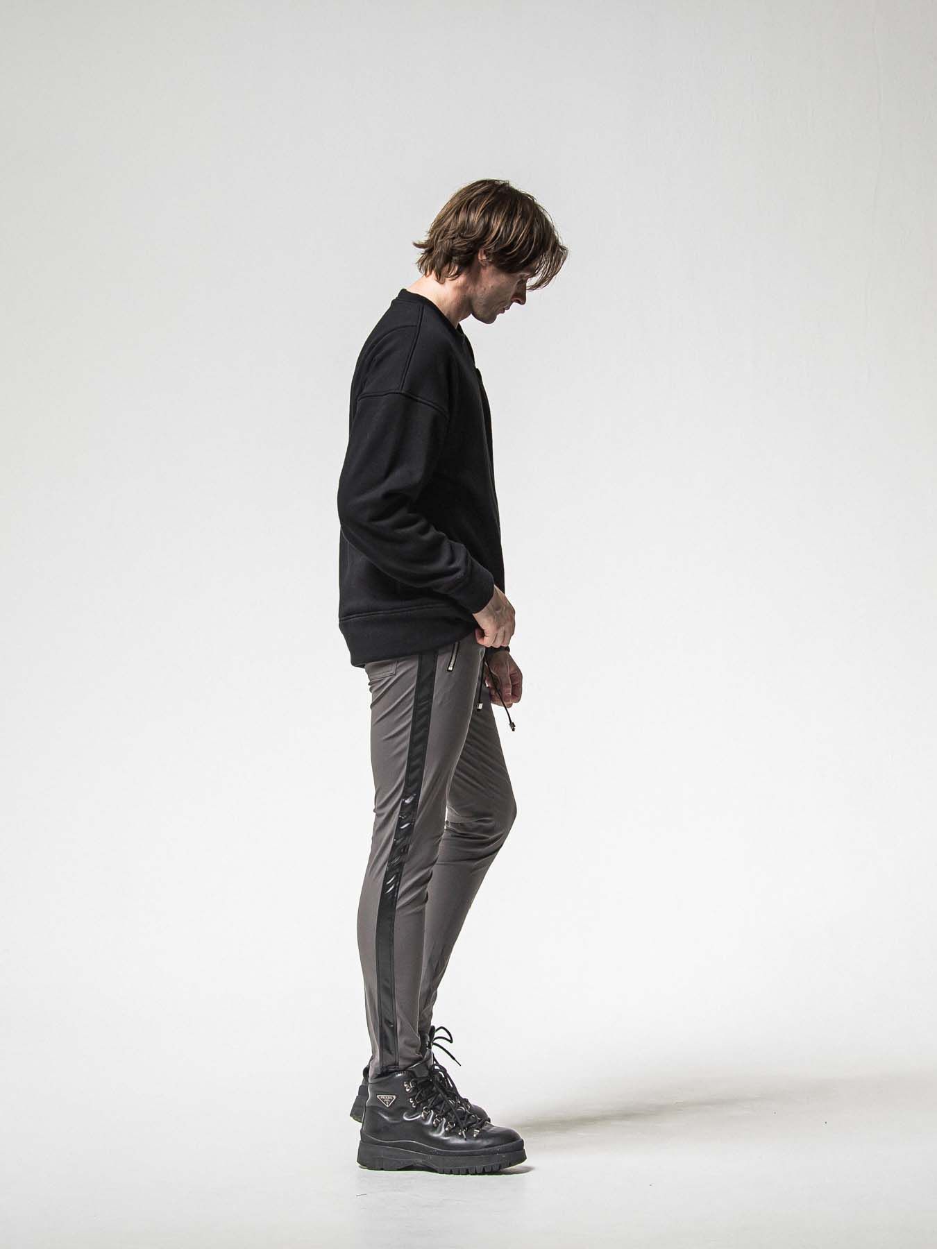 【予約品 8月31日(日) 締切】RC CHENILLE VELOURS FLEECE DROP TRAINER / RCサガラ刺繍ワッペン ベロアフリース ドロップショルダートレーナー / ブラック