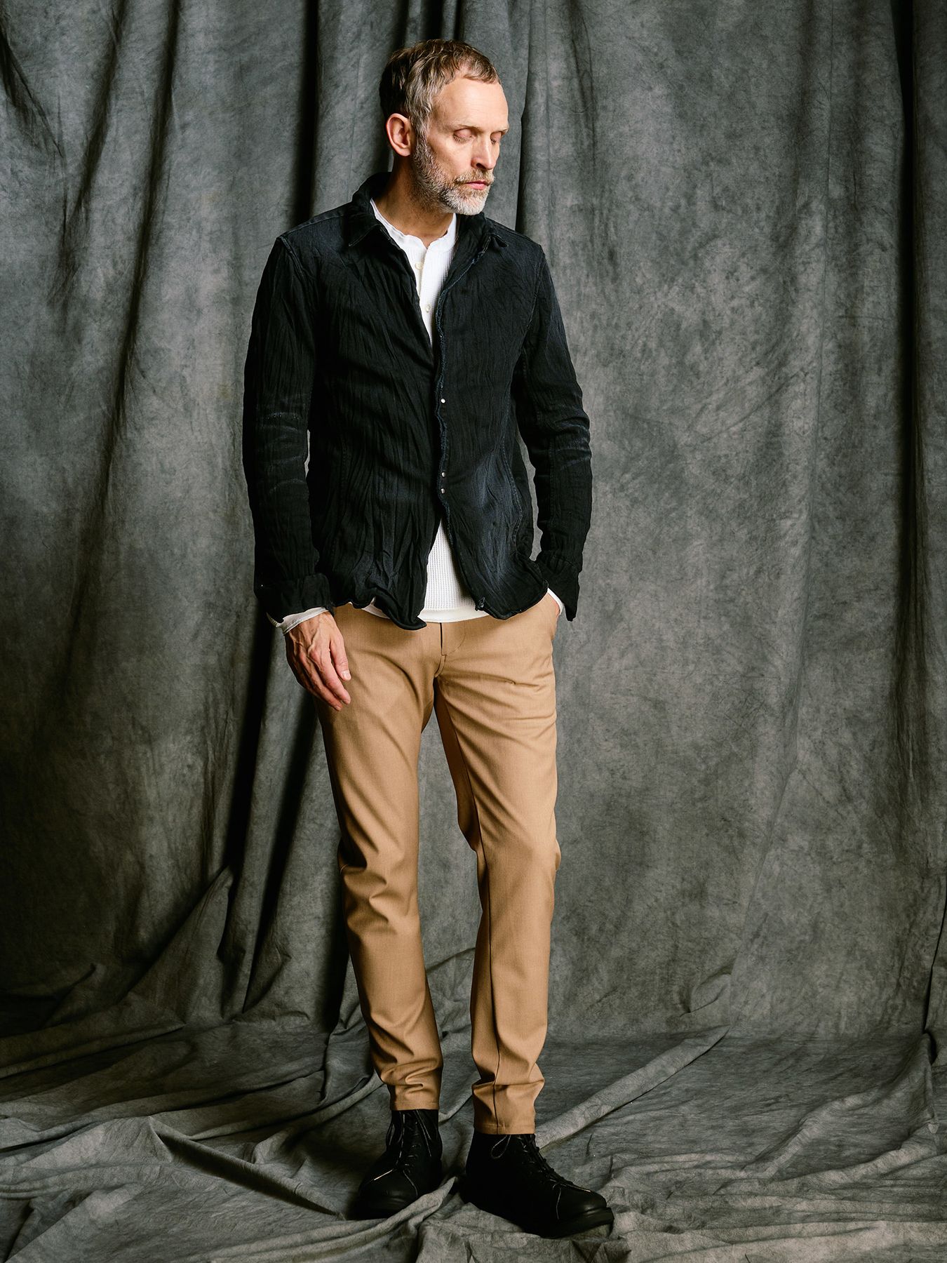 【予約品 4月19日(日) 18時締切】3D banana slim pants / 3Dバナナ スリムパンツ / ベージュ