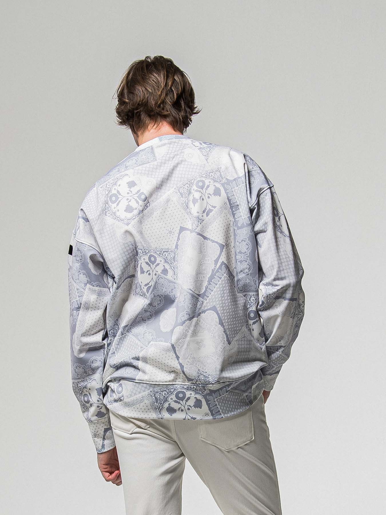 【予約品 8月31日(日) 締切】PAISLEY BACK FLEECE DROP TRAINER / ペイズリー バックフリース ドロップショルダートレーナー / グレー