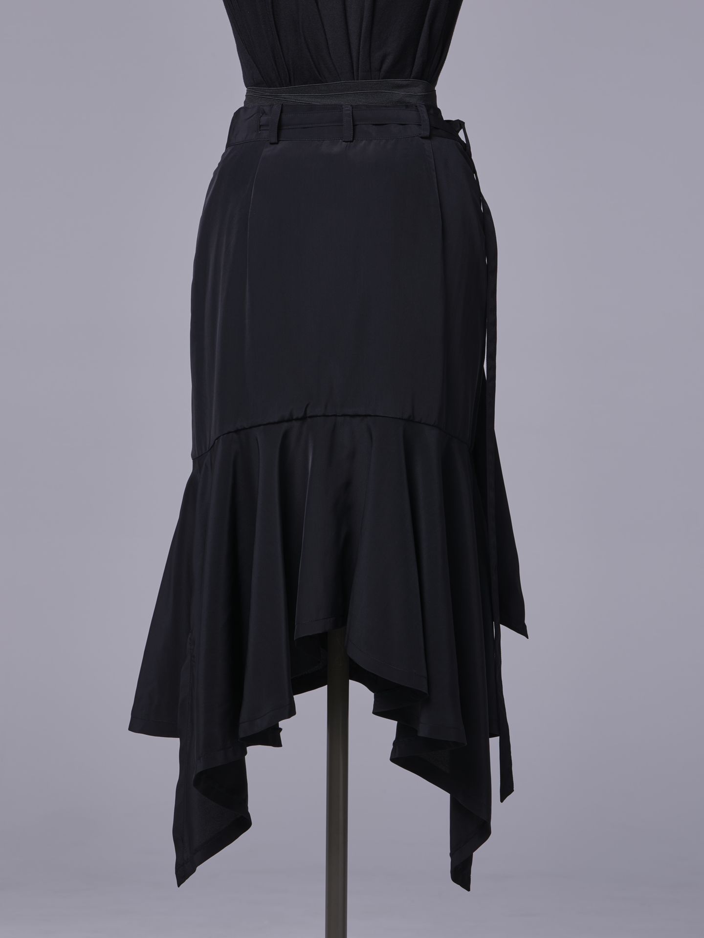 《予約品11月4日 》 WrapFrillSkirt / フリルスカート / ブラック