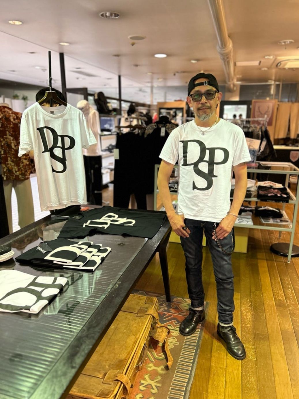 CAP / ブラック×ゴールド(CPG)DeeTA