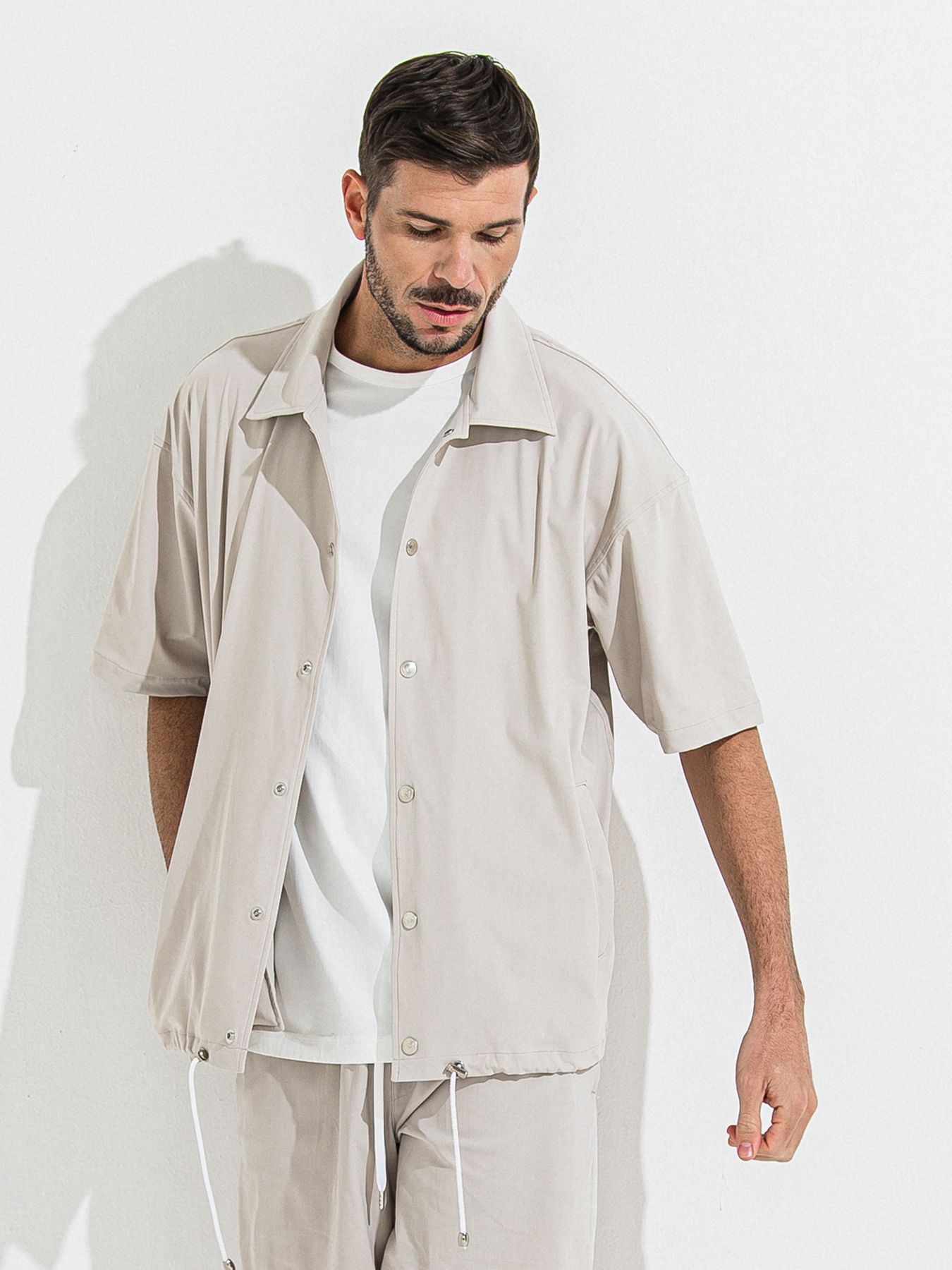 【予約品 】NYLON HALF COACH JACKET / グレージュ