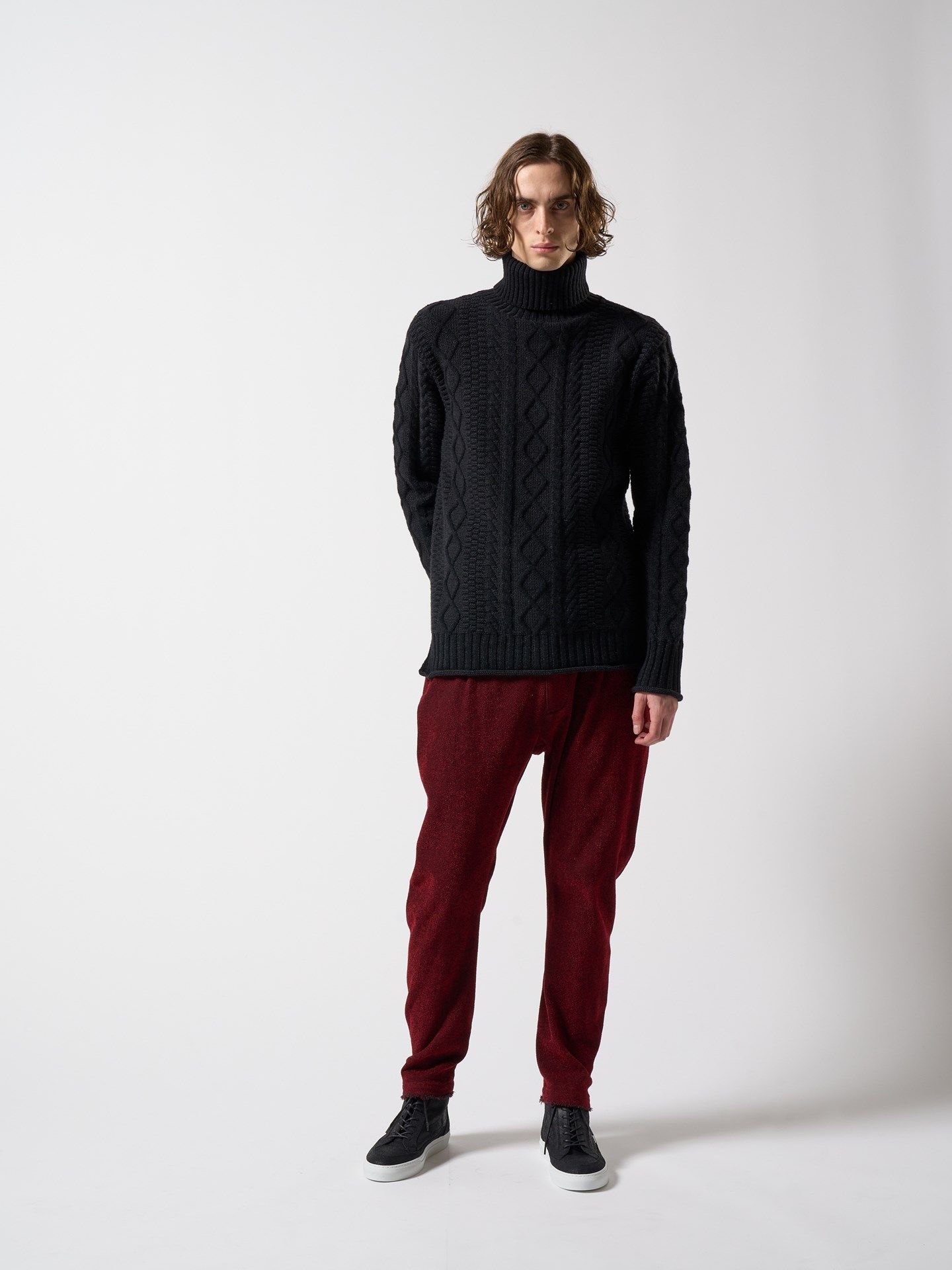 【予約品】 plating cable knit turtle / プルオーバー / ブラック