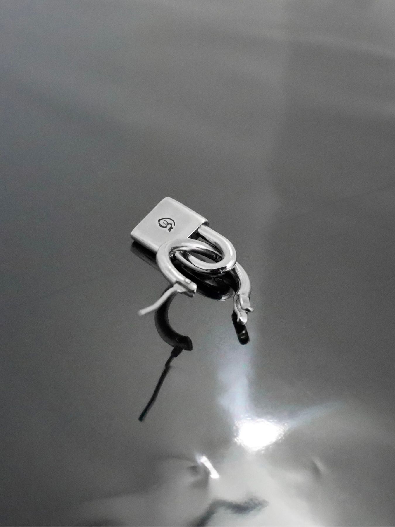 《受注生産》THIN HOOP with PADLOCK / シンフープ ウィズ パドロック / 注文から1～2週間後入荷予定