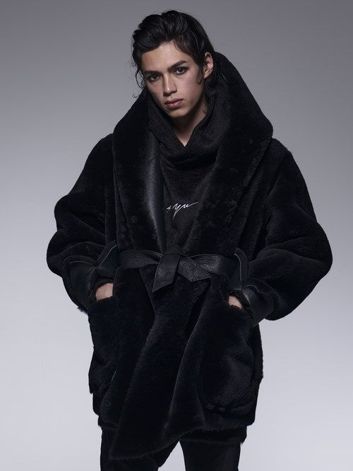 《予約品》 ShawlHoodMoutonCoat / リバーシブルムートンコート / ブラック 【kiryuyrik】 11月以降入荷予定
