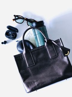 Metallic Leatherミニトート(牛革/日本製)シルバーブラック【aniary】