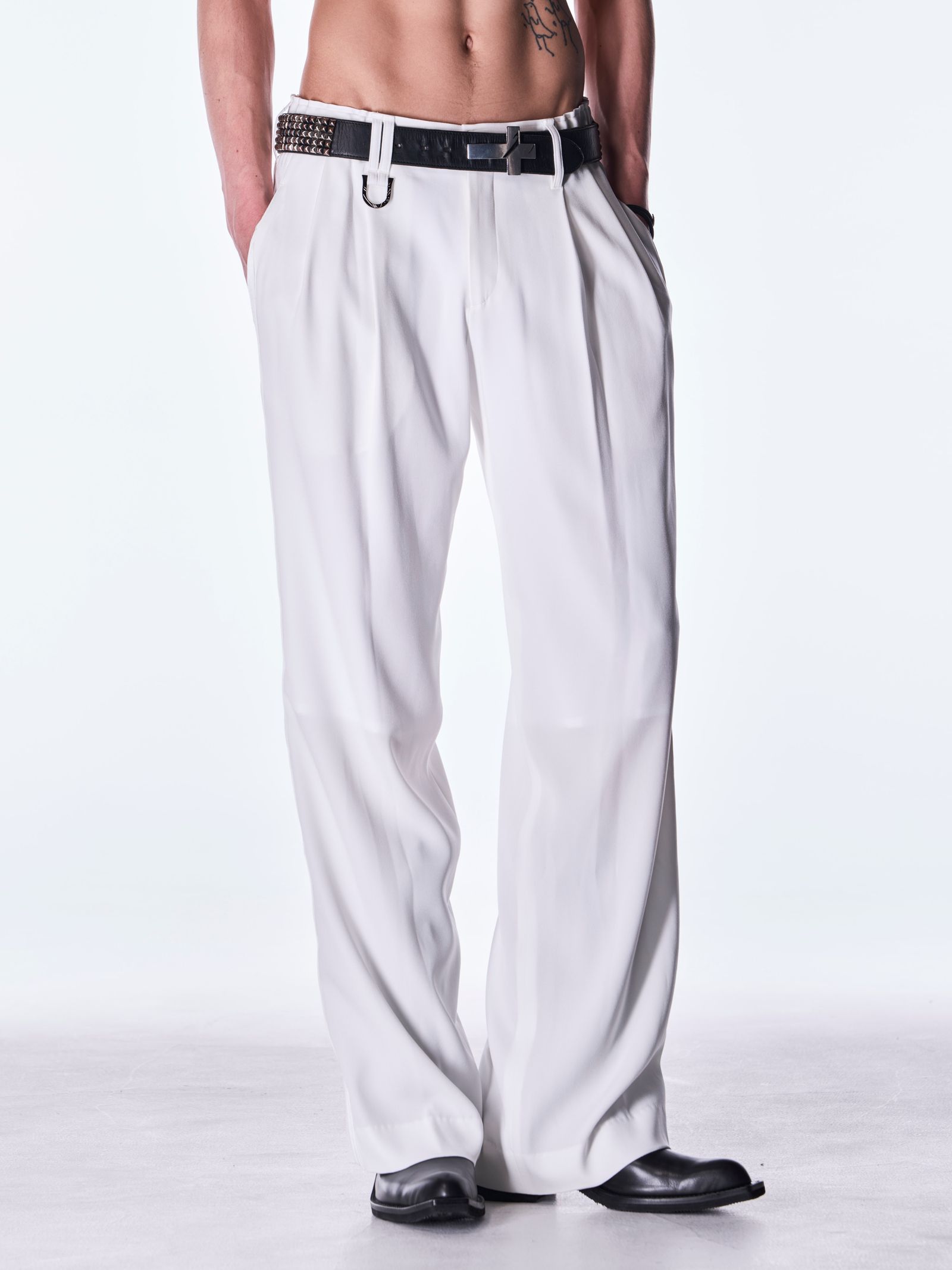 【予約品 6月29日(月) 締切】Back Satin Wide Slacks / ワイドスラックス / ホワイト
