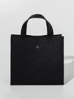 SAFFIANO LUNCH BAG / ブラック