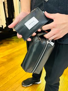 ハンディポーチM +薄型ケースが付属 チャコールグレー【aniary】