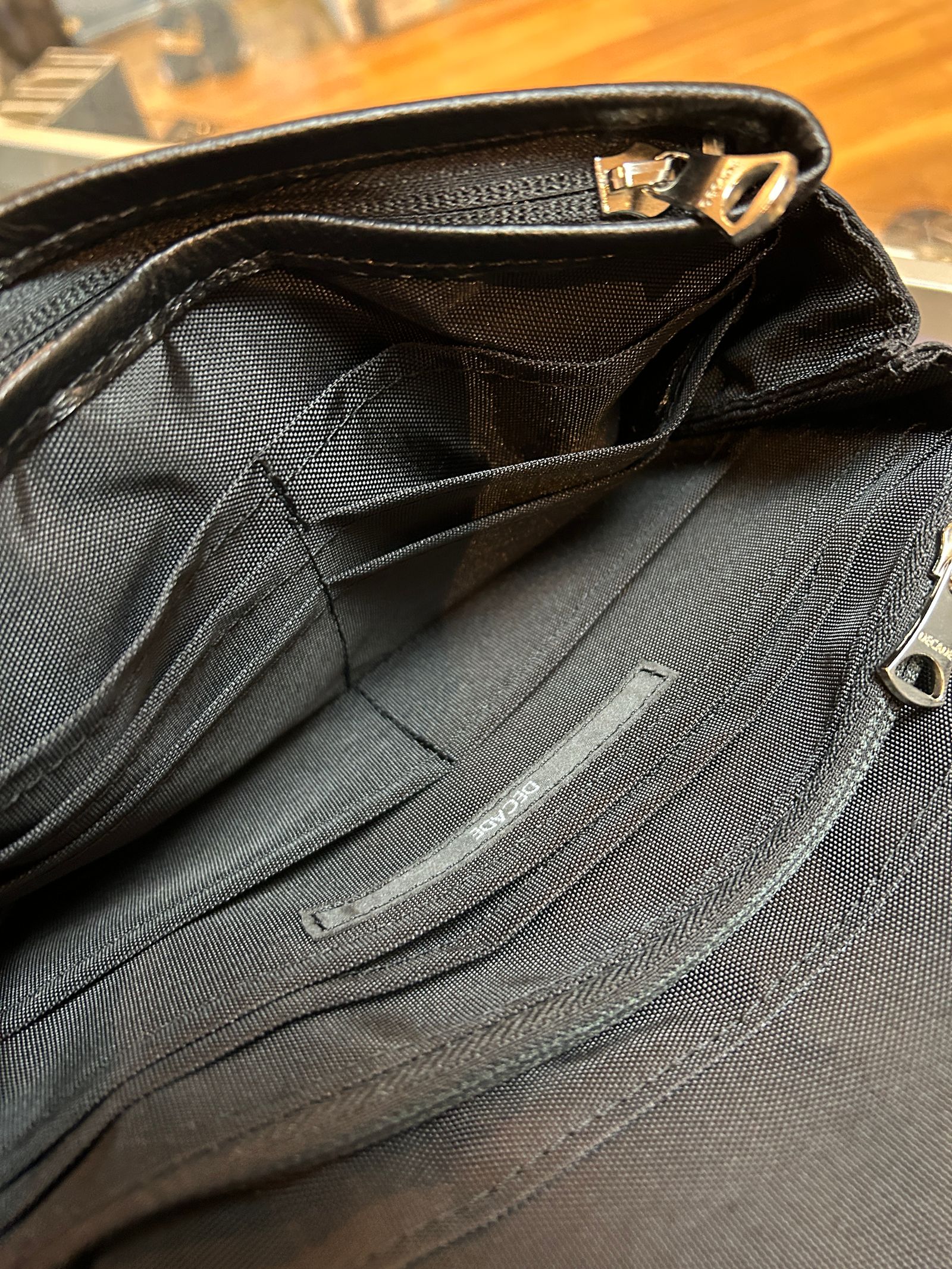 DECADEコラボ CLUTCH WALLETSHOULDER BAG / クラッチ ウォレットショルダーバッグ / ブラック