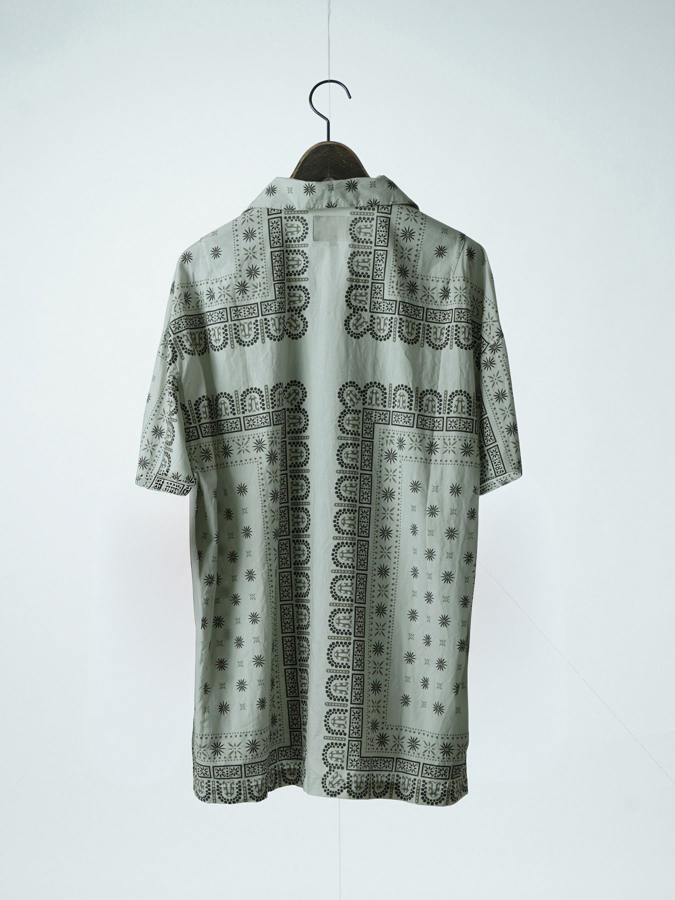 【予約品 2月1日(日) 締切】VINTAGEBANDANA SHIRTS / ヴィンテージバンダナ柄 半袖シャツ / アイボリー