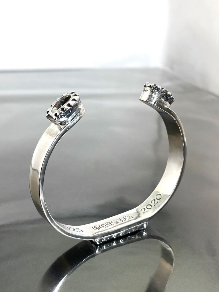 《受注生産》 HORSESHOE BANGLE BRACELET バングル / 注文から3～4週間後入荷予定