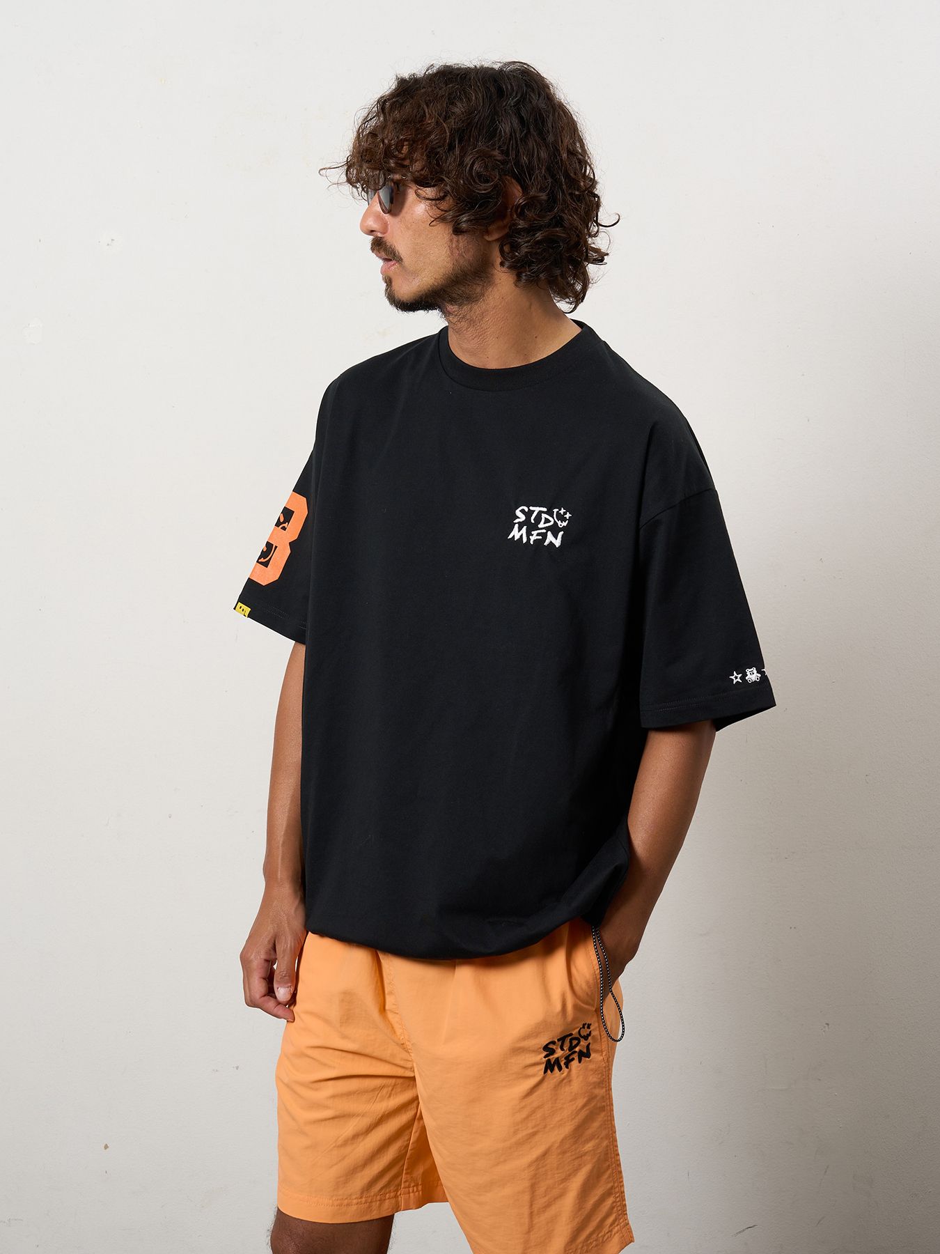 【予約品 10月16日(木) 締切】7ozコットン天竺 8マイル ドローコード ワイドSSTシャツ / ブラック