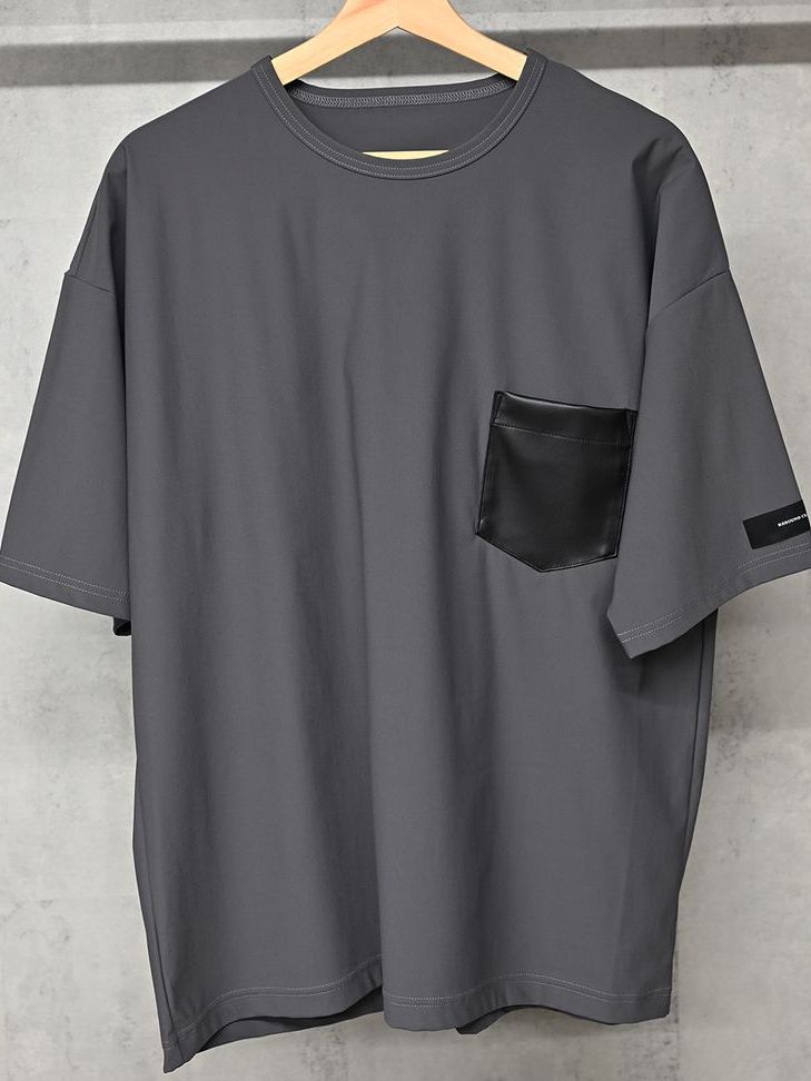 《予約11月17日19時締め》 leather pocket overnylon T / Tシャツ / グレー