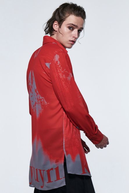 《予約品》 LogoShadowButterflyGC SquareHemShirt / レッド＆グレー 【kiryuyrik】 2023年3月以降入荷予定