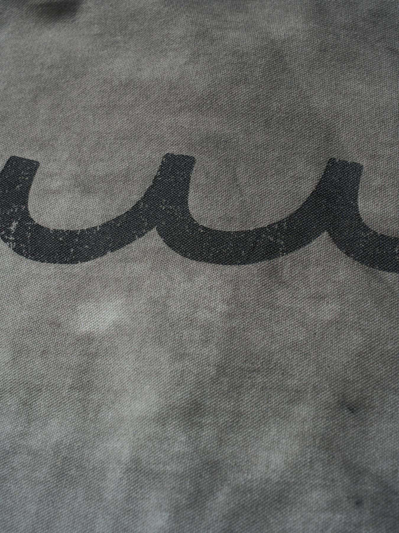 【予約品 1月25日(日) 締切】muta × wjk collection：cut-off polo S/S (printed) / カットオフ ポロ ショートスリーブ / ダークグレー