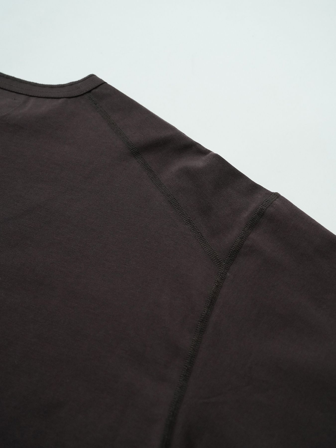 【予約品 5月6日(水) 締切】FLATSEAMME-HENLEY / ヘンリーネックカットソー / パープル