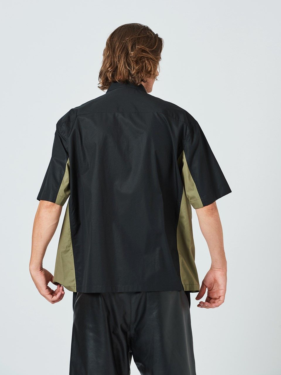 (予約品2023年10月19日18時締め) Loose Fit S/S Shirts / シャツ / ブラック