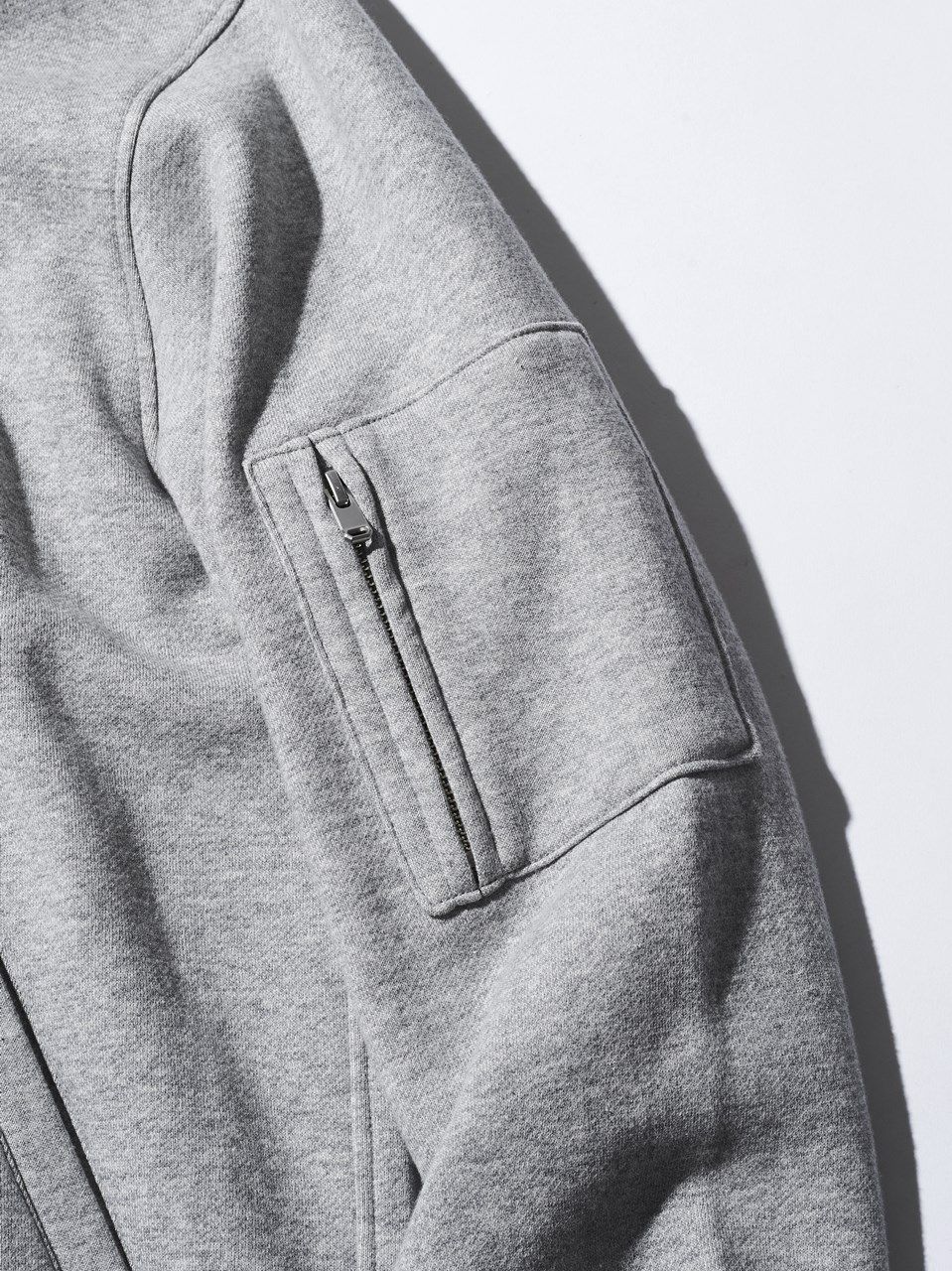 (予約品) muta Sweat MA-1 / MA-1ジャケット / グレー 【Acanthus×muta】 10月上旬頃入荷予定