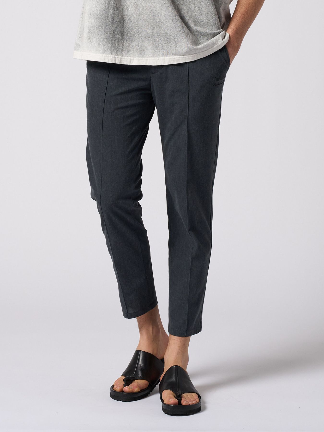 【予約品 1月25日(日) 締切】muta × wjk collection：smart pin-tuck slacks  / スマートピンタック スラックス / ブラック