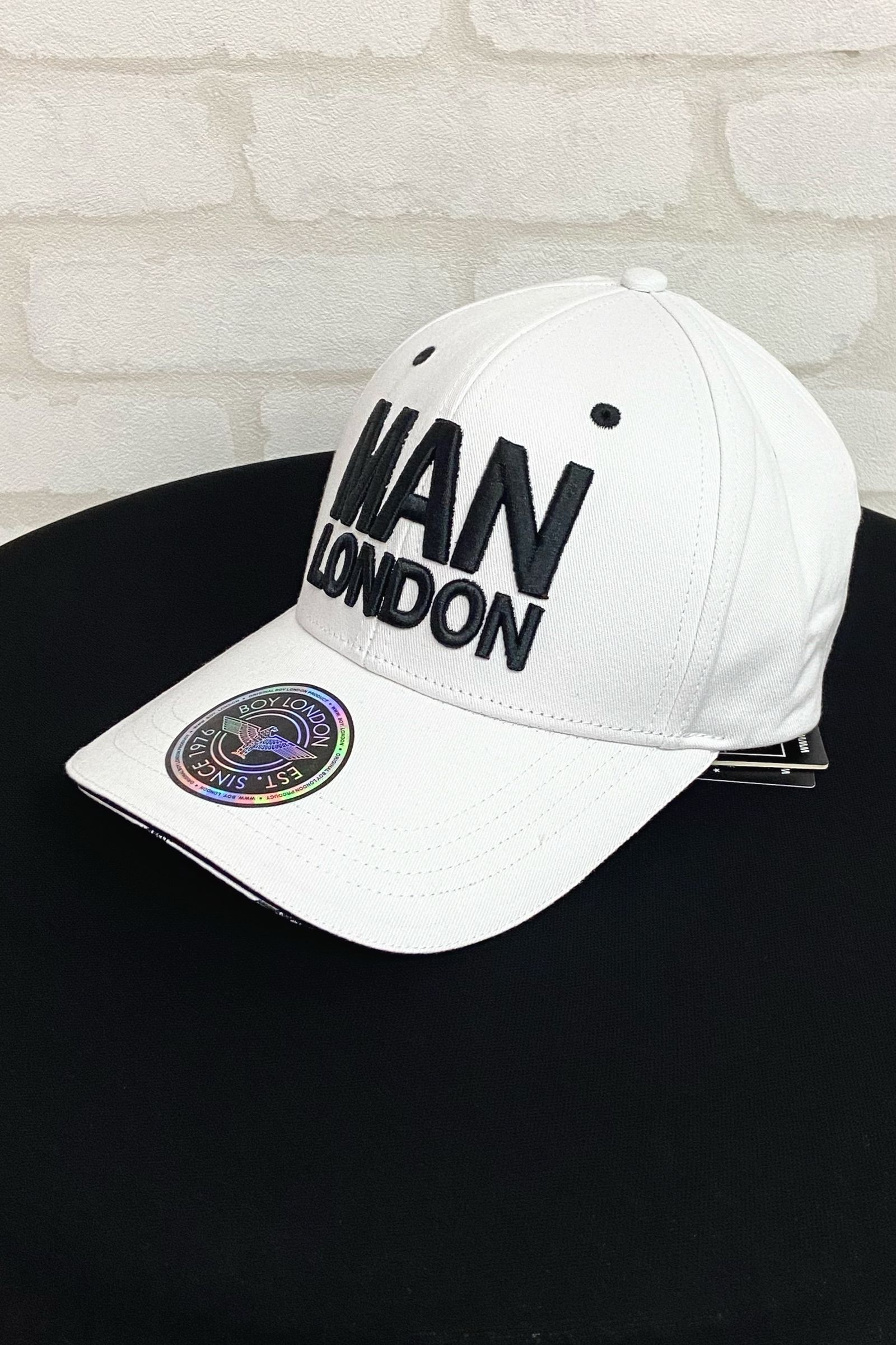 MAN LONDON Cap / White 【BOY LONDON】