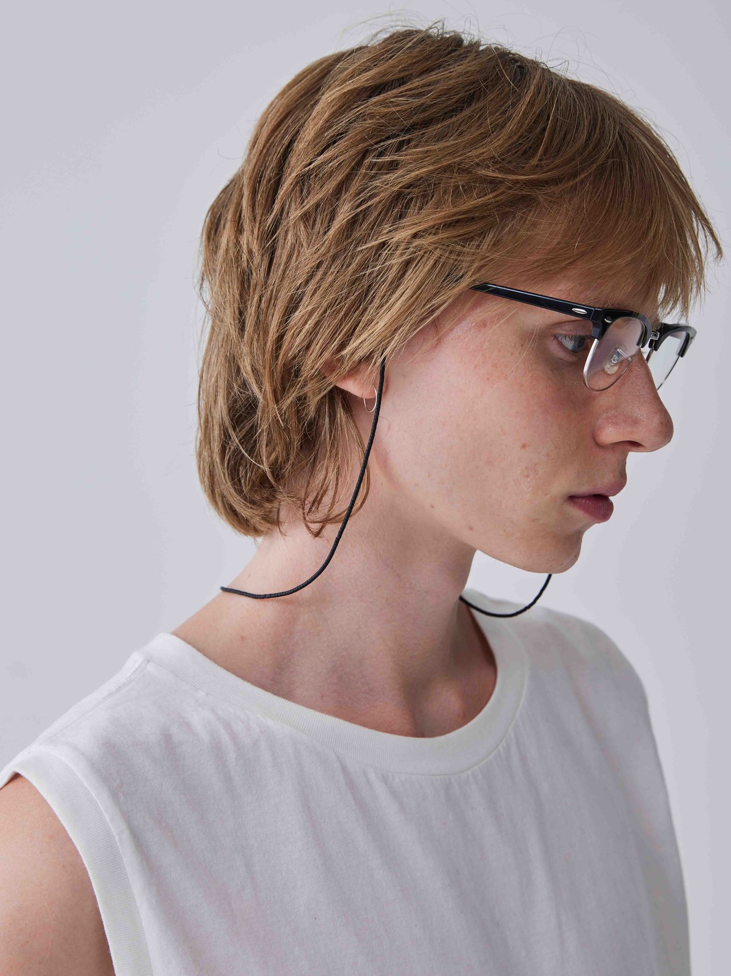 《予約品》 BEADS GLASS CORD&NECKLACE / グラスコード&ネックレス / ブラック 【Iroquois.SENTI】