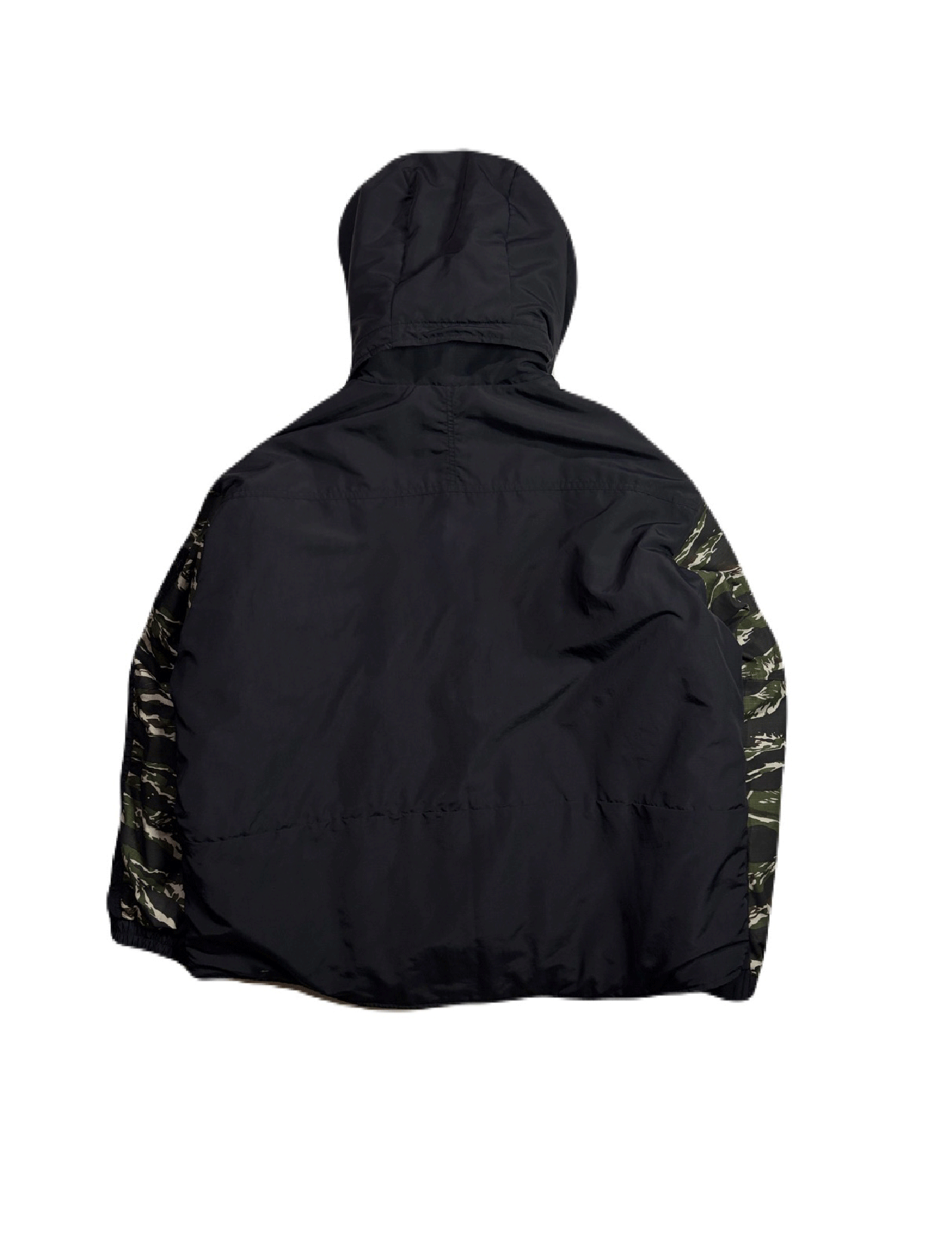 【予約品 3月9日(月) 18:00 締切】WILD THINGS コラボ - ×WILD THINGS BASIC / ショートモンスターパーカー / ブラック