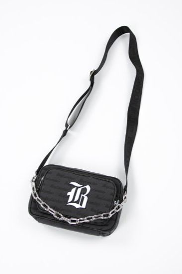 CHAIN DESIGN SHOULDER BAG / ブラック 【BOY LONDON】