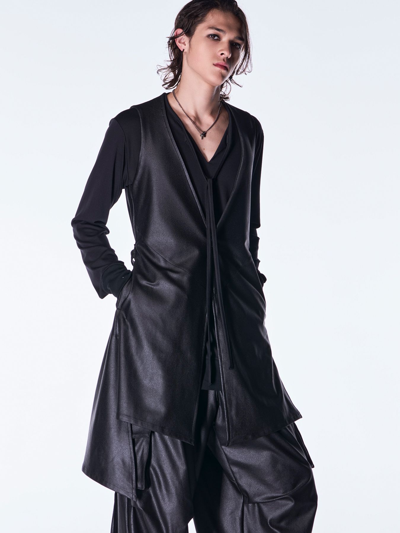 【予約品 6月29日(月) 締切】Emboss Silley Jersey Flare Vest / フレアベスト / ブラック