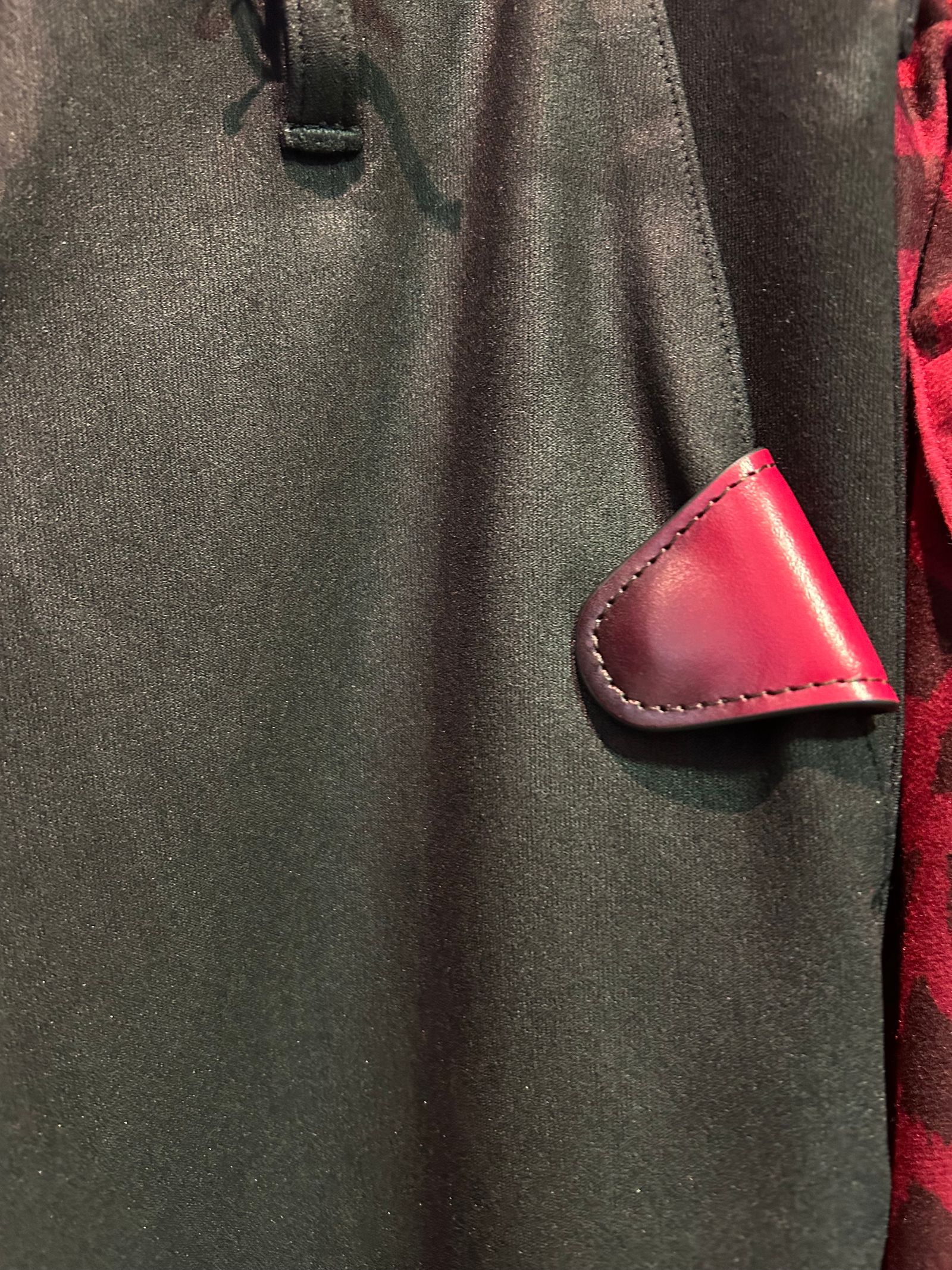 マグネットキークリップ × Vintage Revival Productions革イタリアンショルダーVxY290 RED 【 yuhaku】