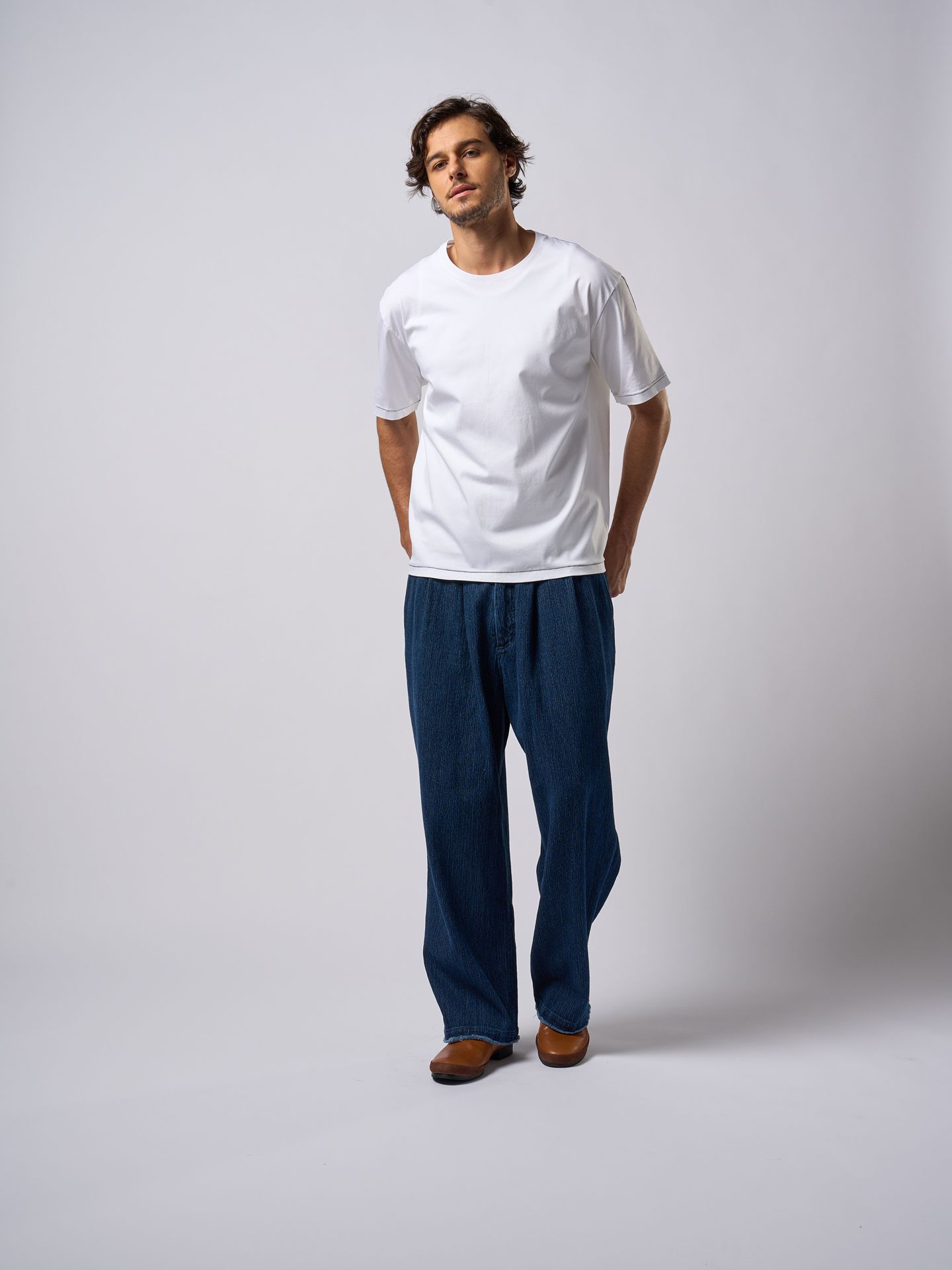 【予約品9月19日 10時締め】 silk touch ladder-st S/S  / Tシャツ / ホワイト・ブラックステッチ