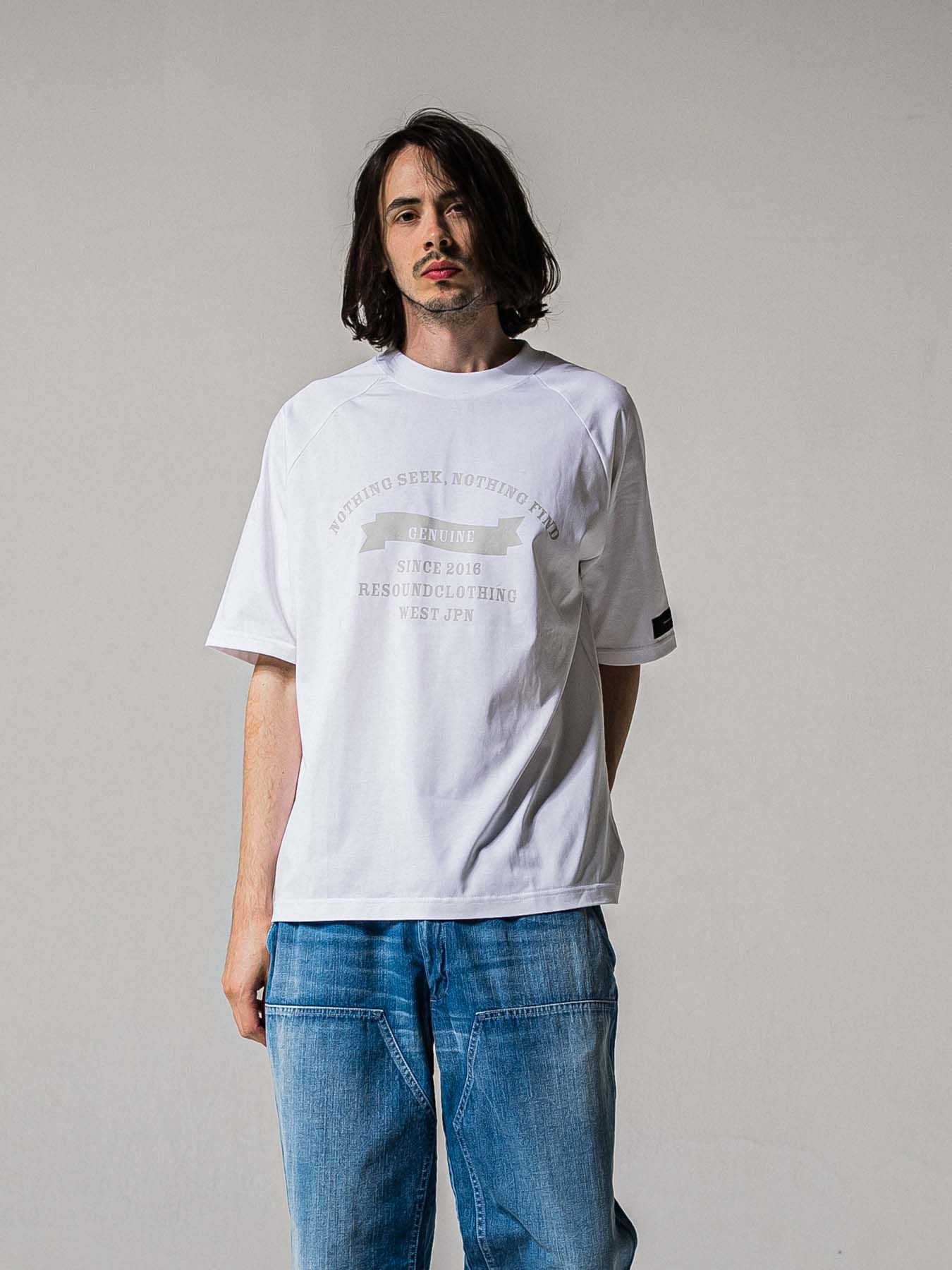 【予約品 11月16日(日) 締切】COLLEGE RAGLAN OVER TEE / カレッジロゴ ラグランスリーブ オーバーTシャツ / ホワイト