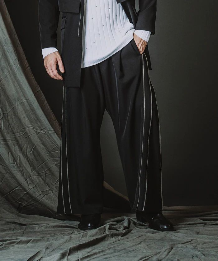 サイドZIPイージーワイドトラウザーズ/ ブラック【NOID.】