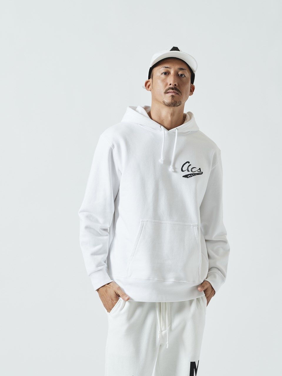 (予約品)  muta ohtadesigh×SToL Hooded Sweatshirt / スウェットパーカー / ホワイト 【Acanthus×muta】 9月上旬頃入荷予定