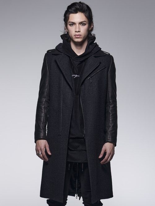 《予約品》 Hoodie / ベロアジャージフーディー刺繍入り / ブラック 【kiryuyrik】 11月以降入荷予定