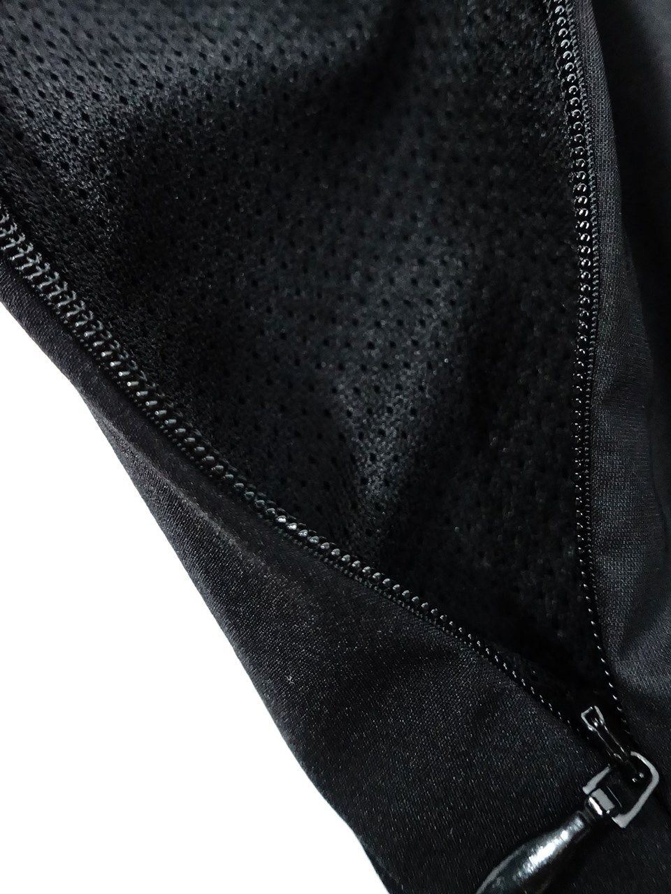 《予約品》 TRAINING PANTS / トレーニングパンツ / ブラック
