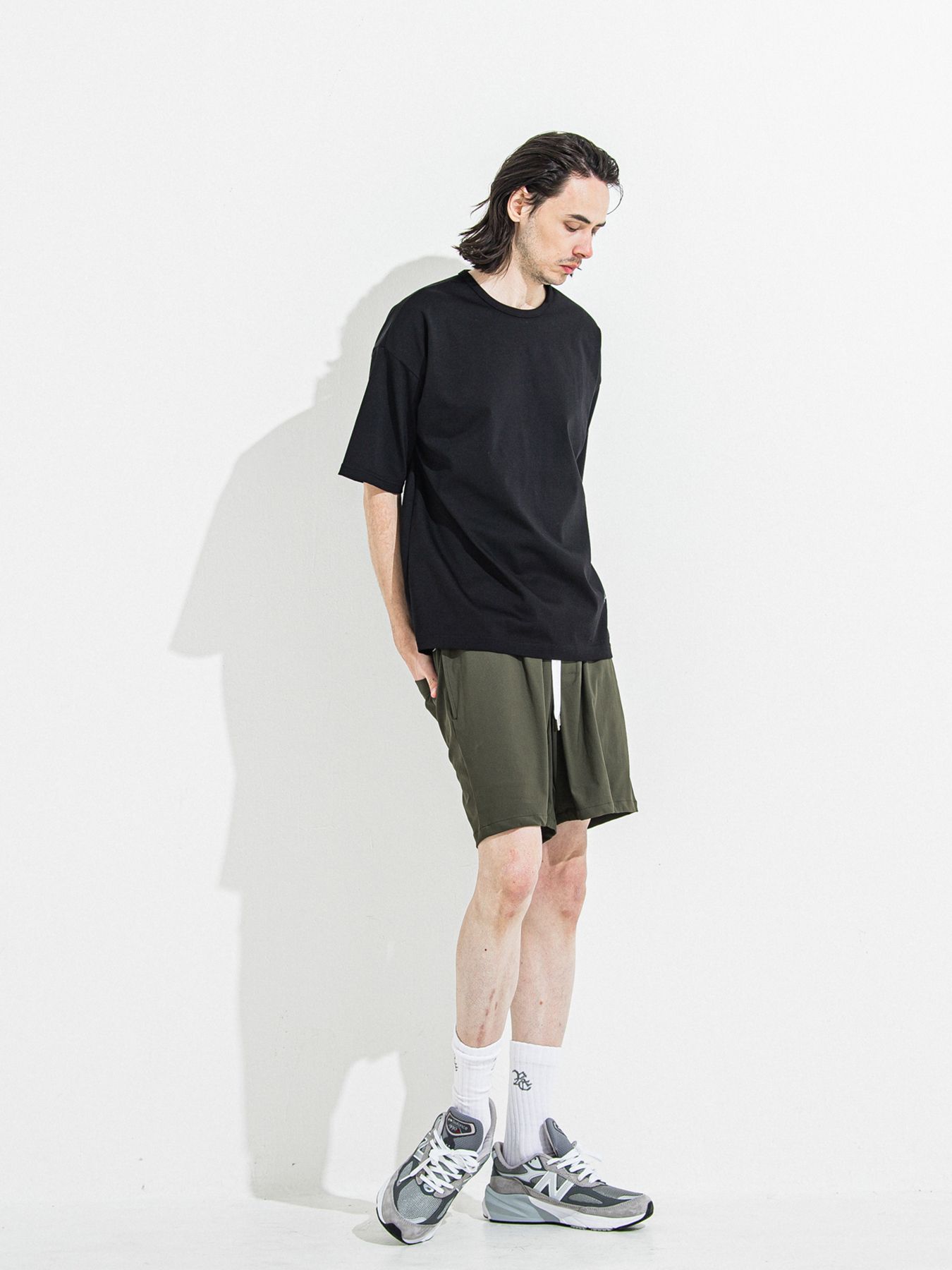 【予約品 】TV NYLON SHORTS / ティーヴィーナイロンショーツ / カーキ