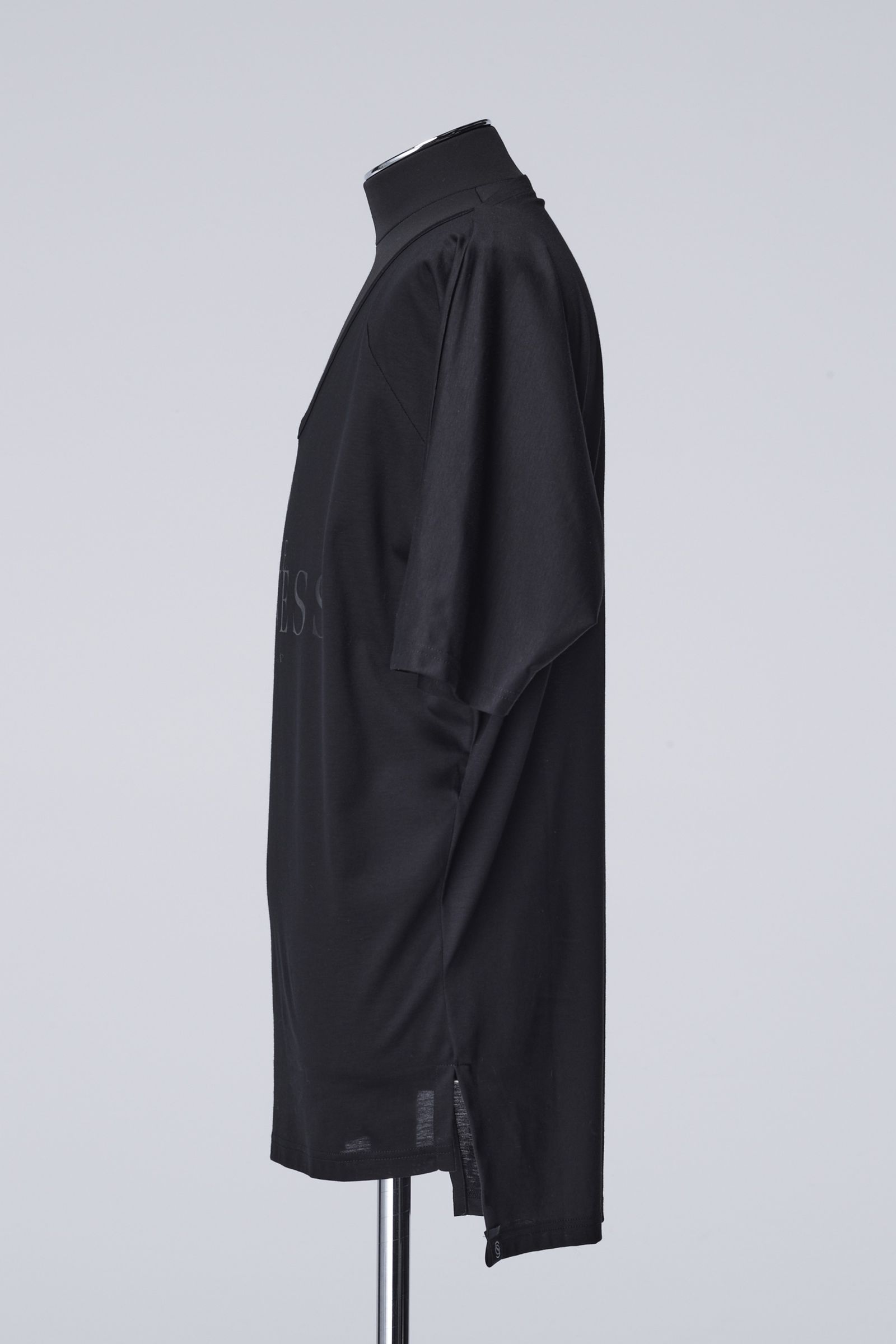 Viscose Organic V Neck Dolman T-Shirt / ブラック 【THE ONENESS】