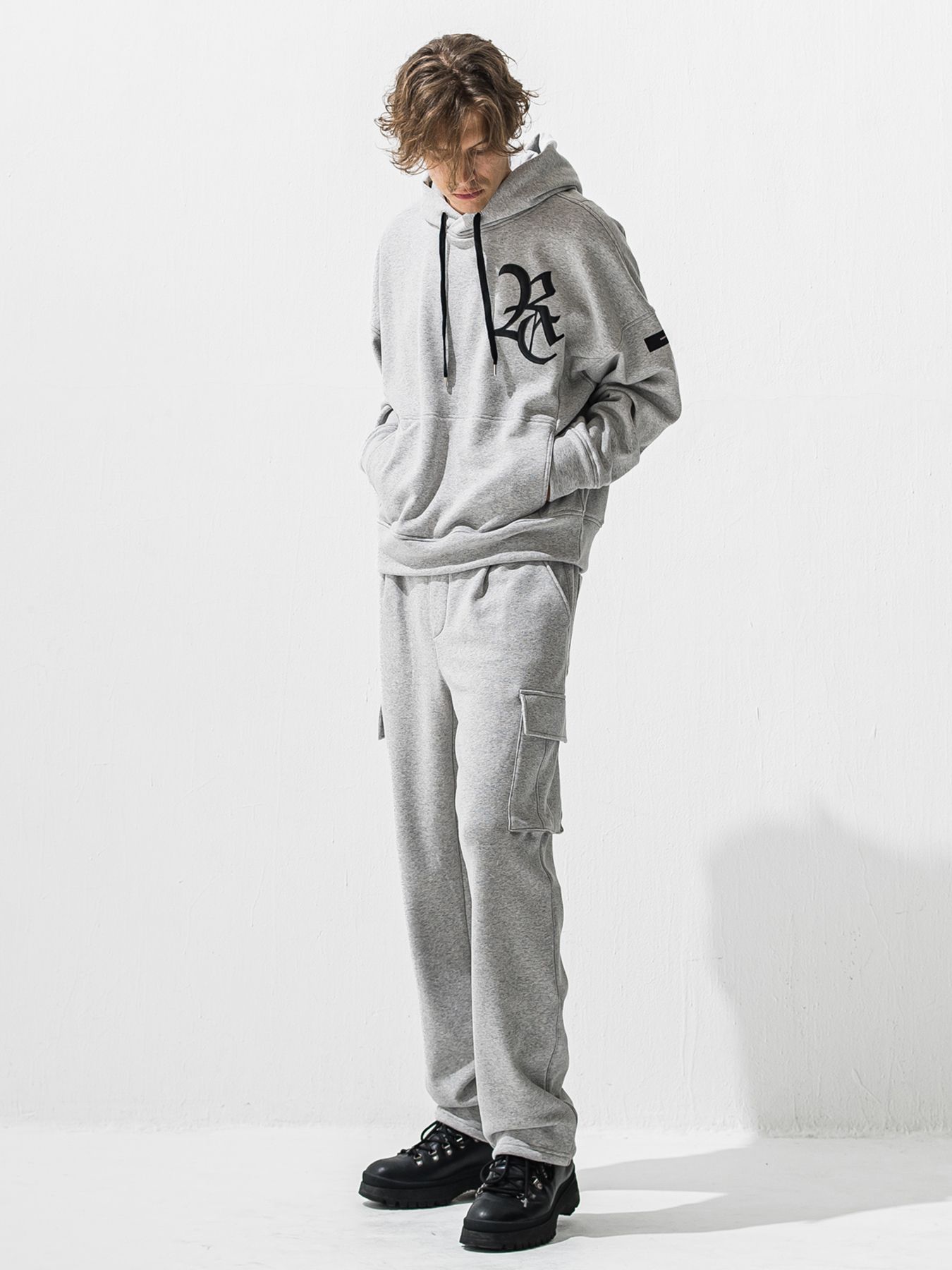 【予約品 9月6日(日) 締切】RC VELOURS FLEECE HOODIE / RCレザーワッペン 裏起毛 ルーズフーディー / グレー