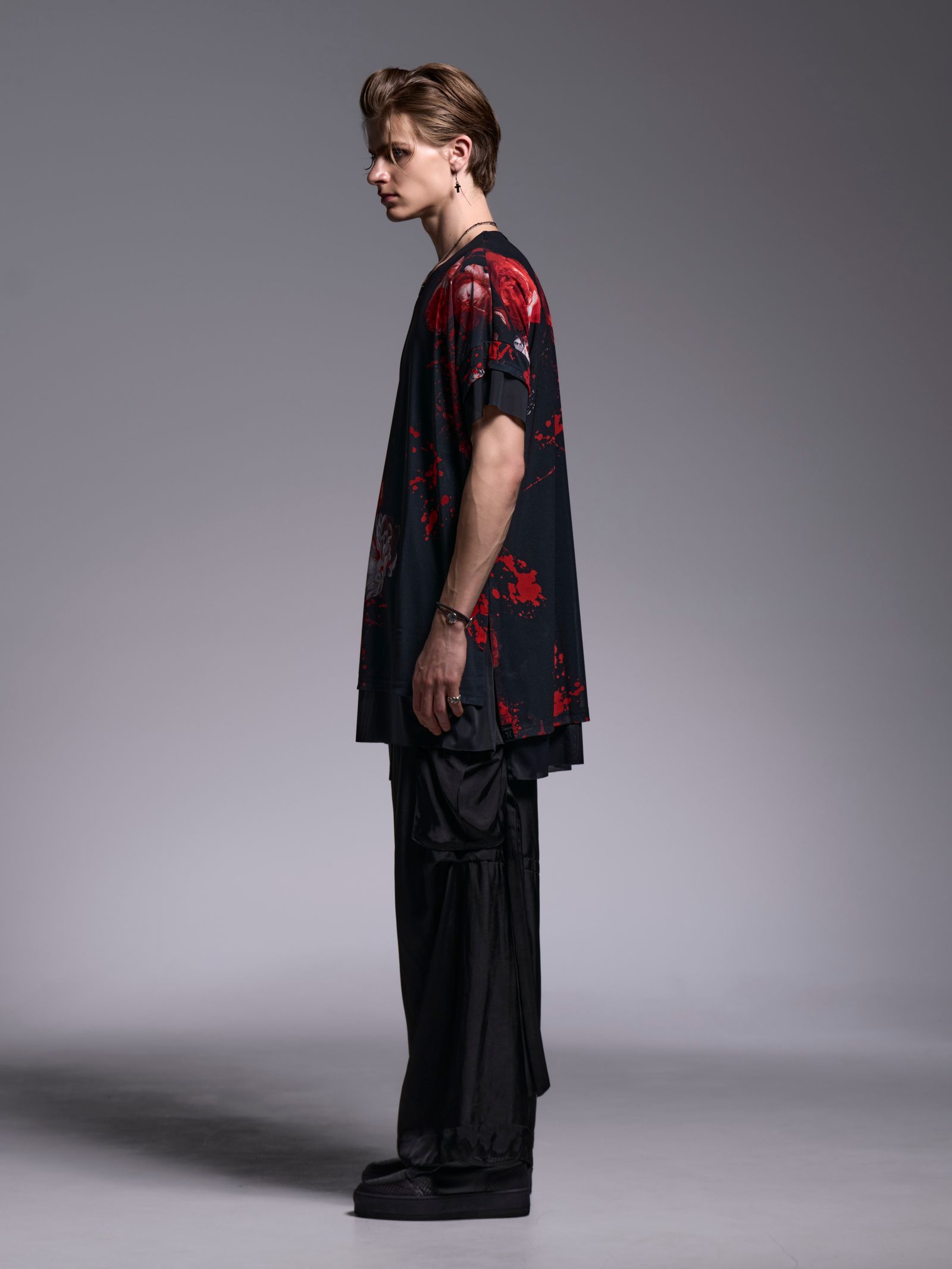 【予約品 1月4日(日) 締切】Crew Neck Layered-T / クルーネック レイヤードTシャツ / ブラックフローラ