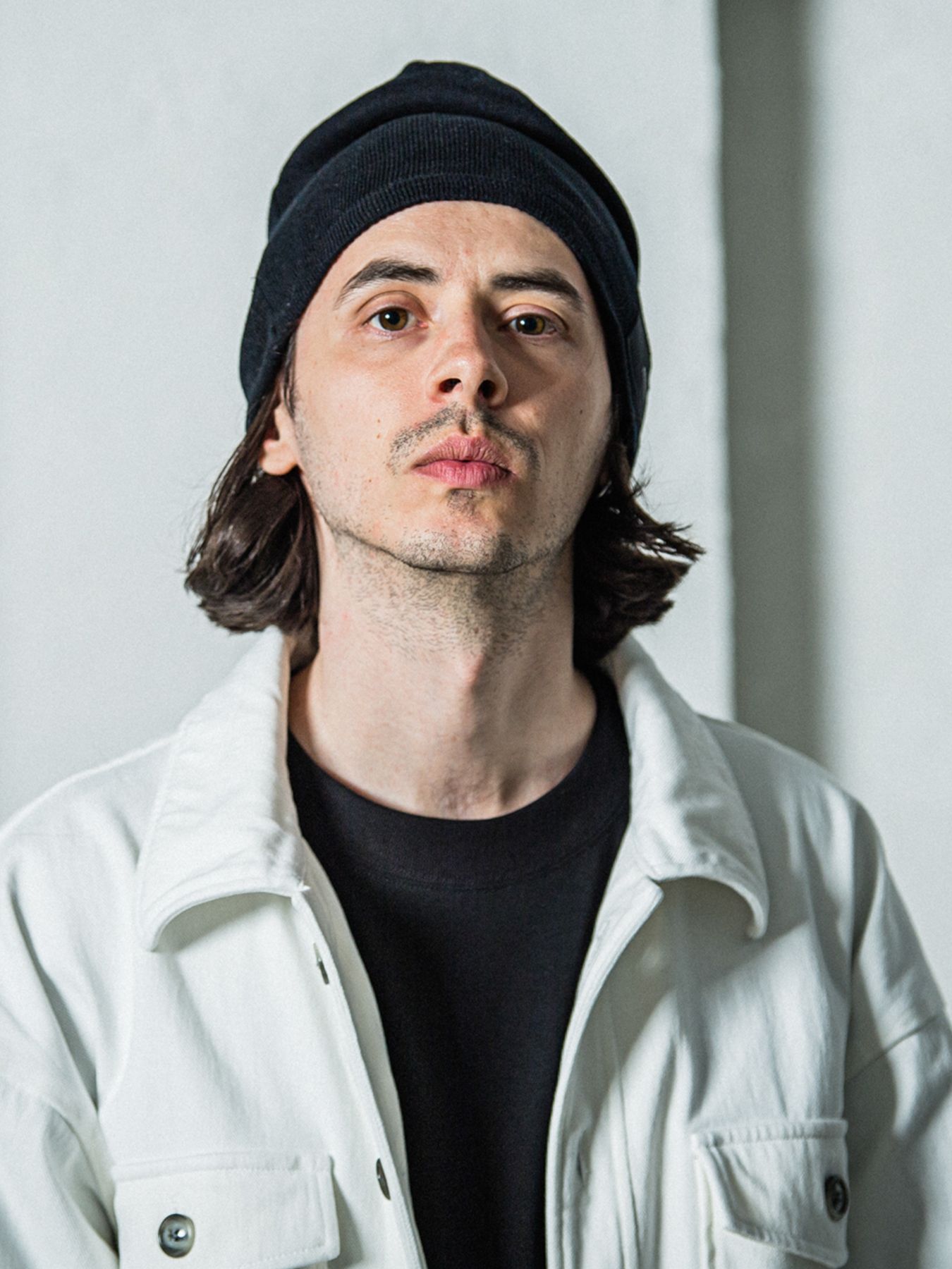 LINEN KNIT CAP / リネン ロゴタグ付き ニットキャップ / ブラック