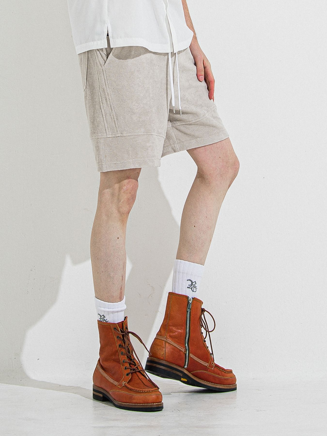 【予約品 】TYLER PILE SHORTS / タイラーパイルショーツ / グレージュ