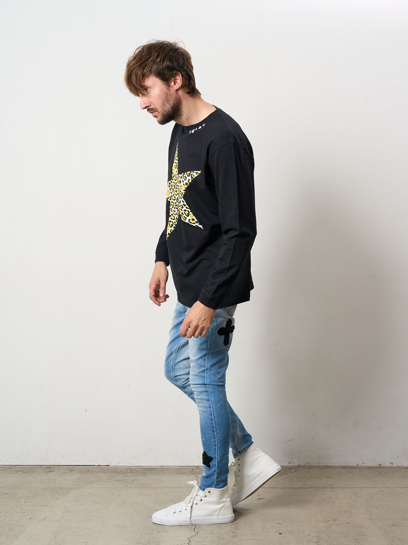 【予約品 5月8日(木) AM10時 締切】 5.6ozコットン天竺 レオパードスタースマイル発泡プリント LS Tシャツ / ブラック