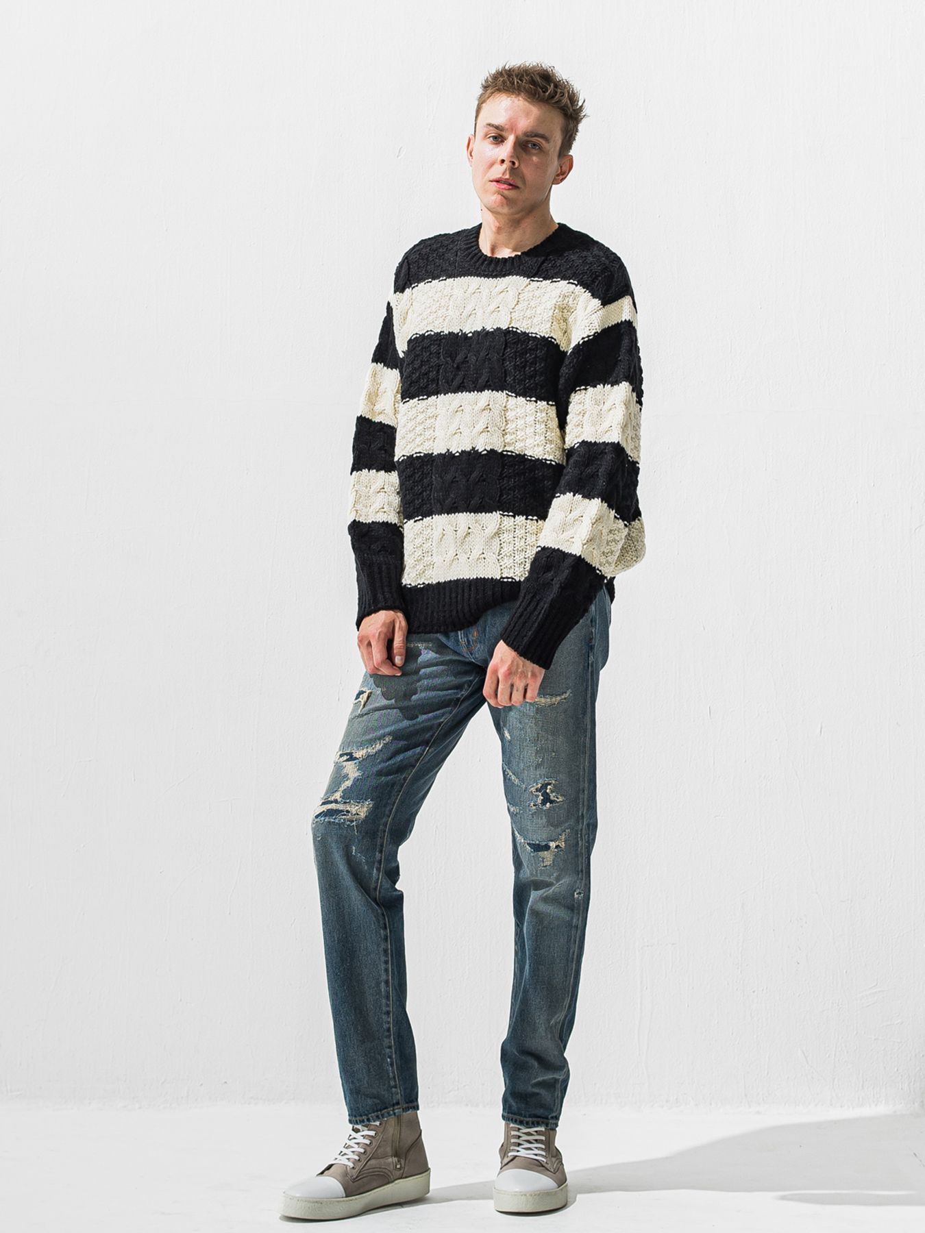 【予約品 9月6日(日) 締切】CABLE LAW SWEATER / ケーブル編みローゲージセーター / ブラック×ホワイト