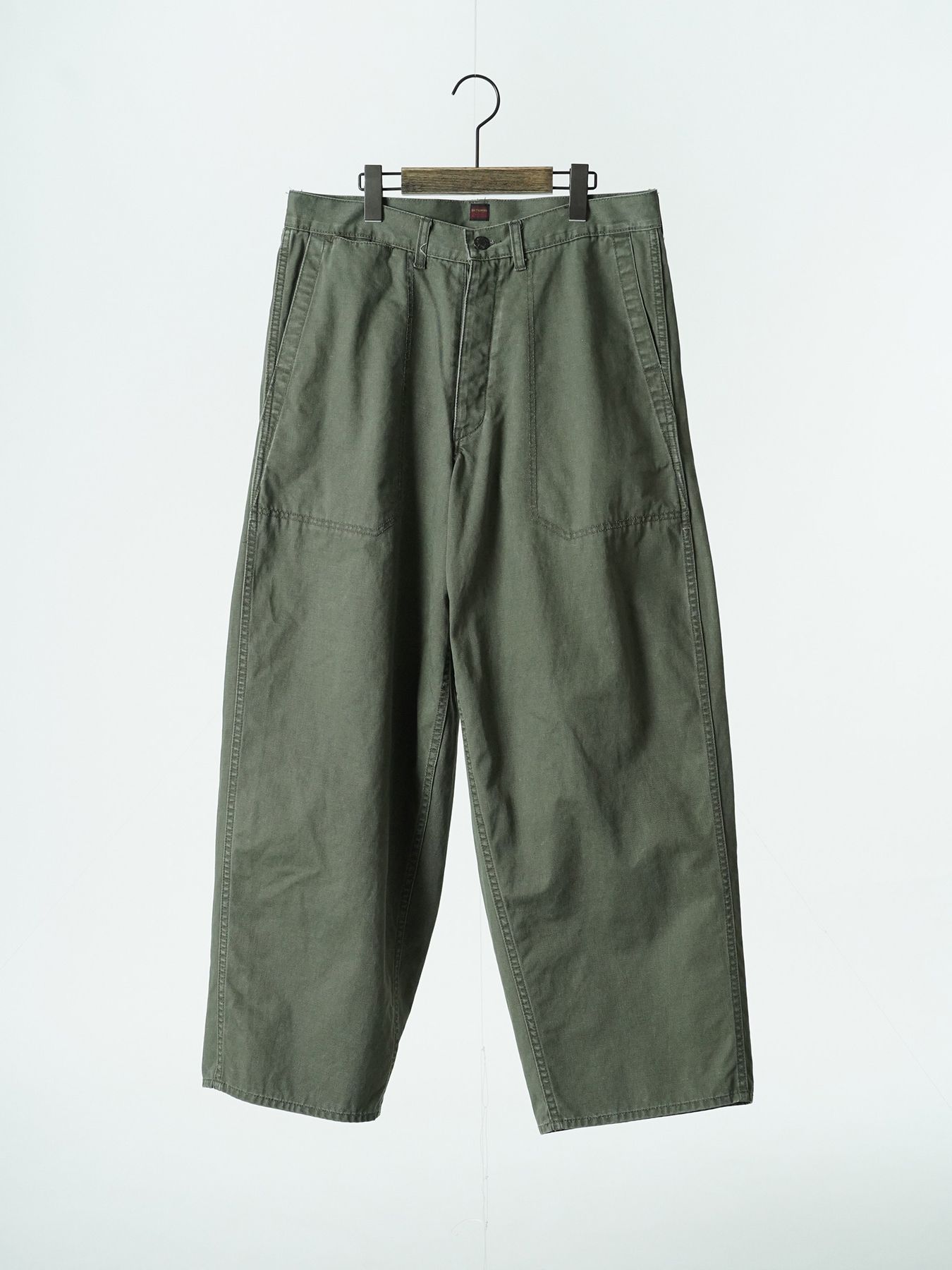 【予約品 5月6日(水) 締切】USN-MIRITARYHERRINGBONE aged / ユーズド加工 ミリタリーパンツ / カーキ