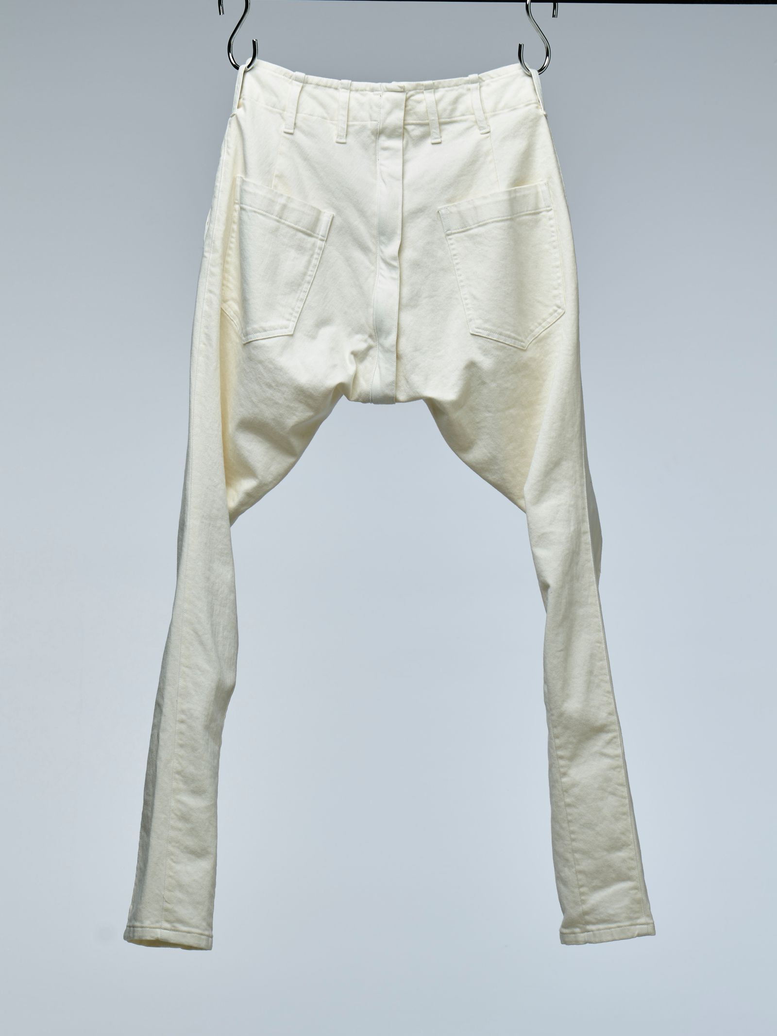 《予約品》 OrganicDenimDartsSaruelPants / サルエルパンツ  / ホワイト 【THE ONENESS】 5月中入荷予定