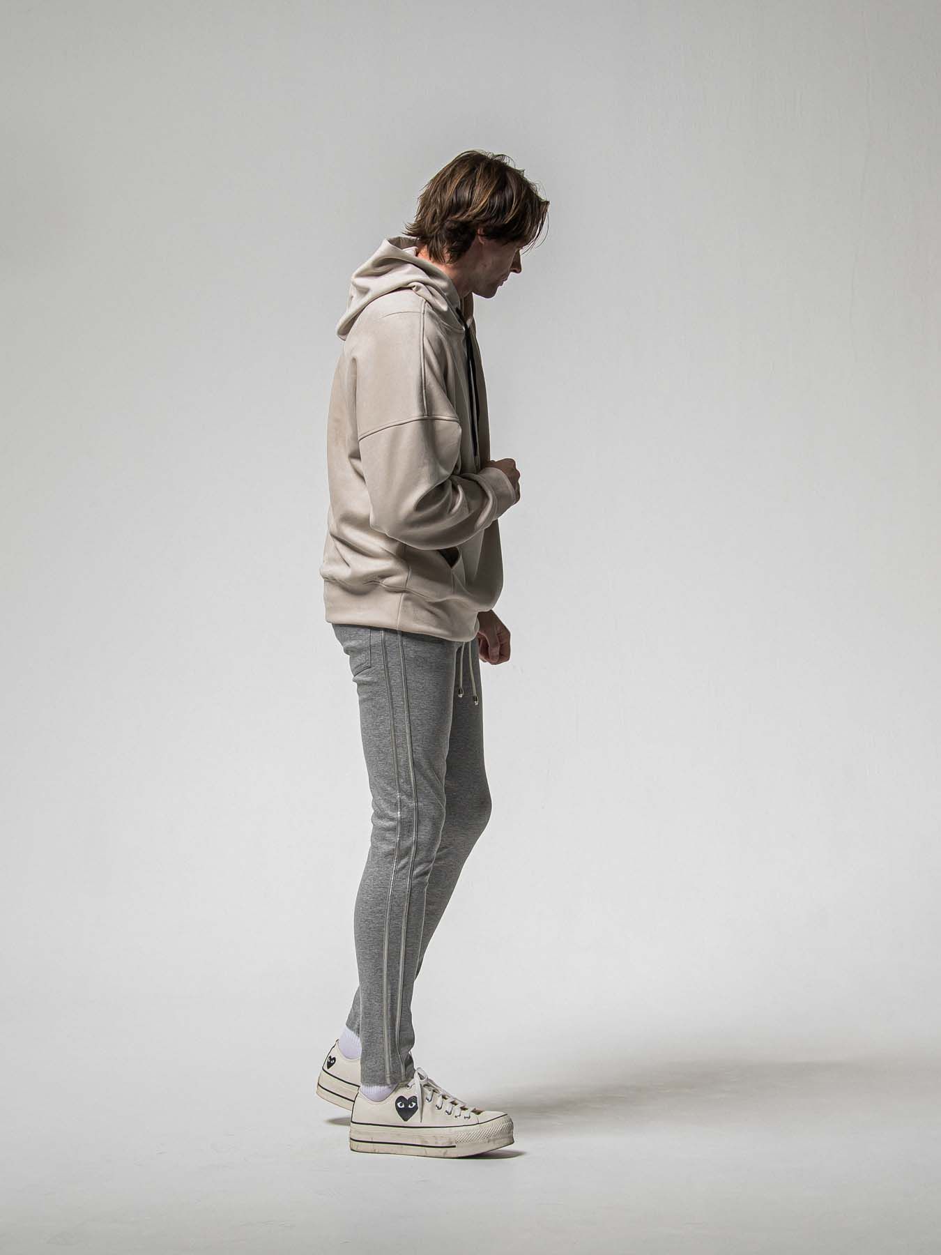 【予約品 8月31日(日) 締切】SUEDE LOOSE HOODIE / スウェード ルーズフーディ / グレージュ