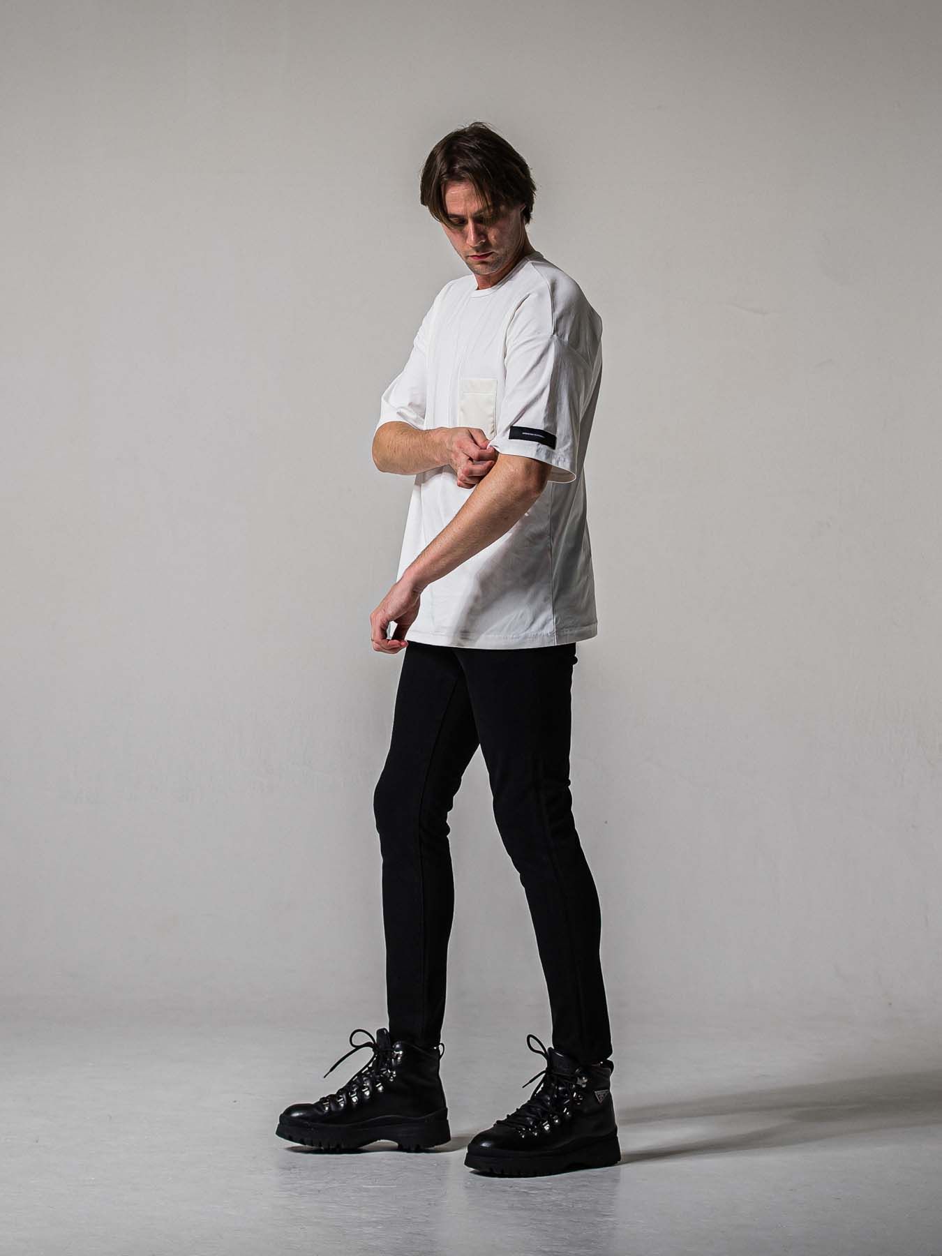 【予約品 11月16日(日) 締切】LEATER POCKET OVER NYLON T / エコレザーポケット ルーズTシャツ / ホワイト