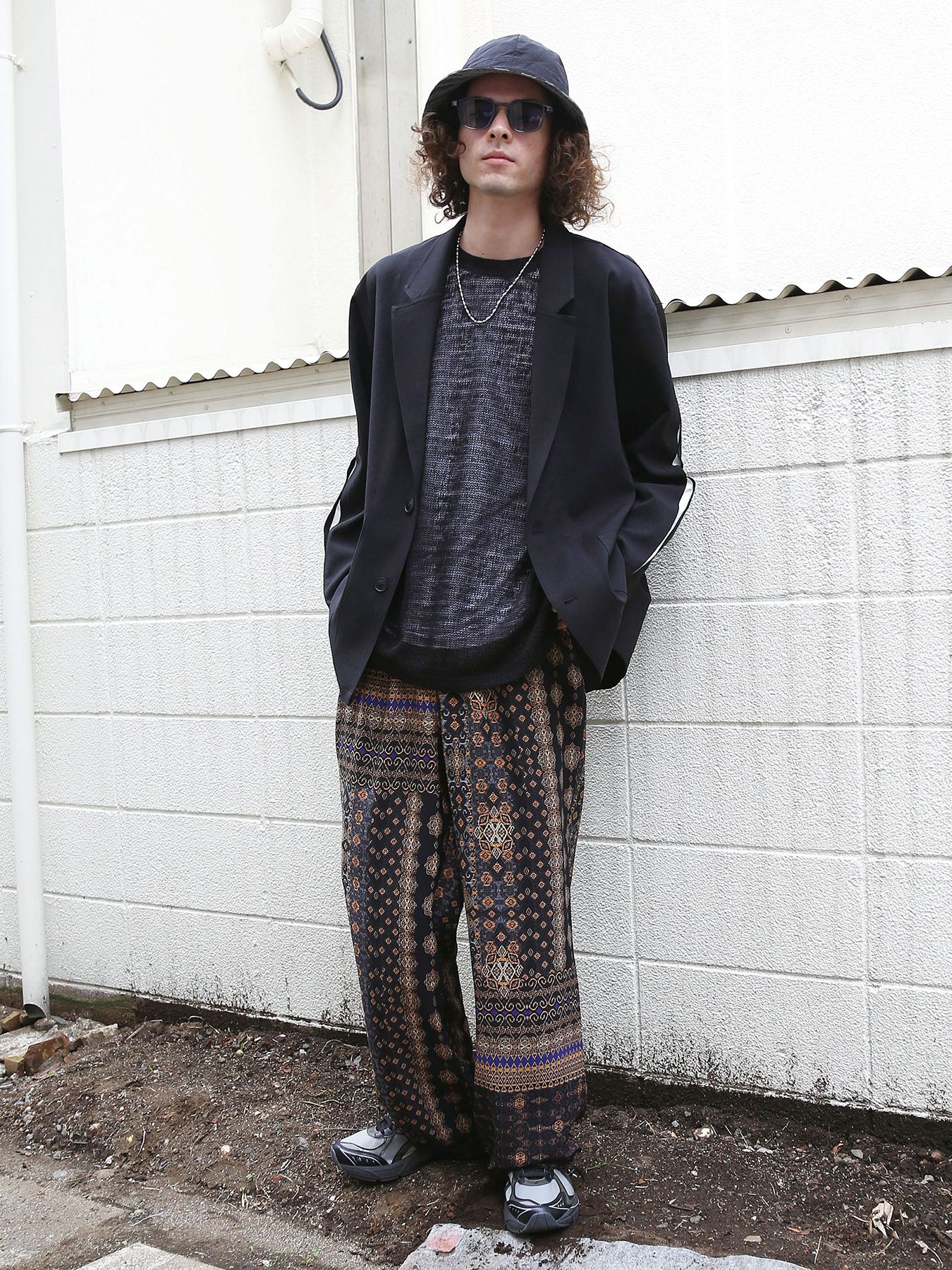 UNTRAD JACKET / ブラック×ホワイト【QUOLT】